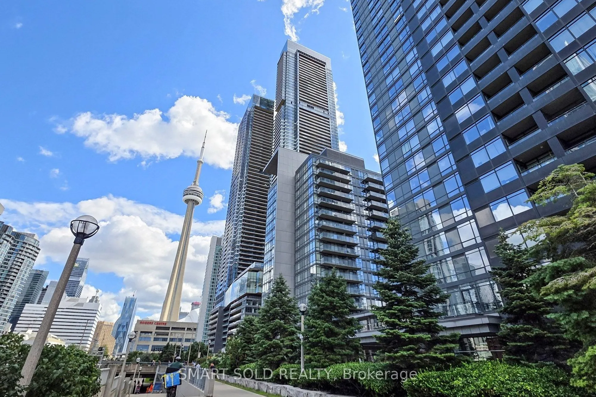 4K Spadina Avenue #1121