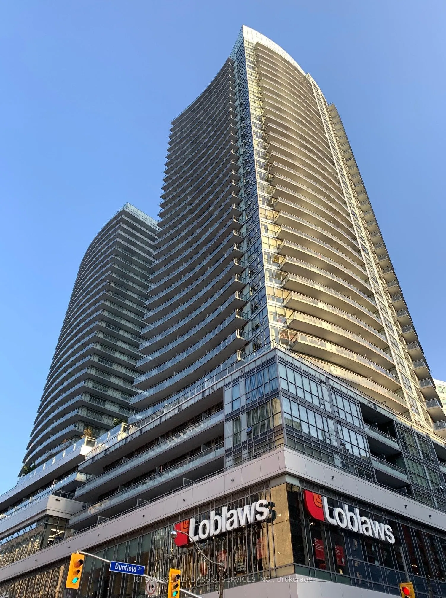 89 Dunfield Avenue #708