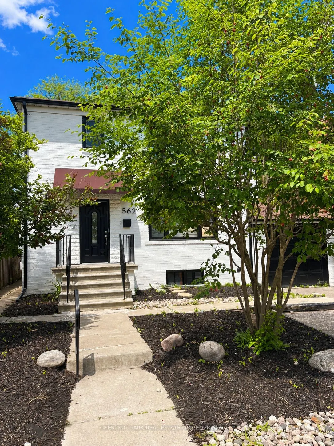 562 Deloraine Avenue