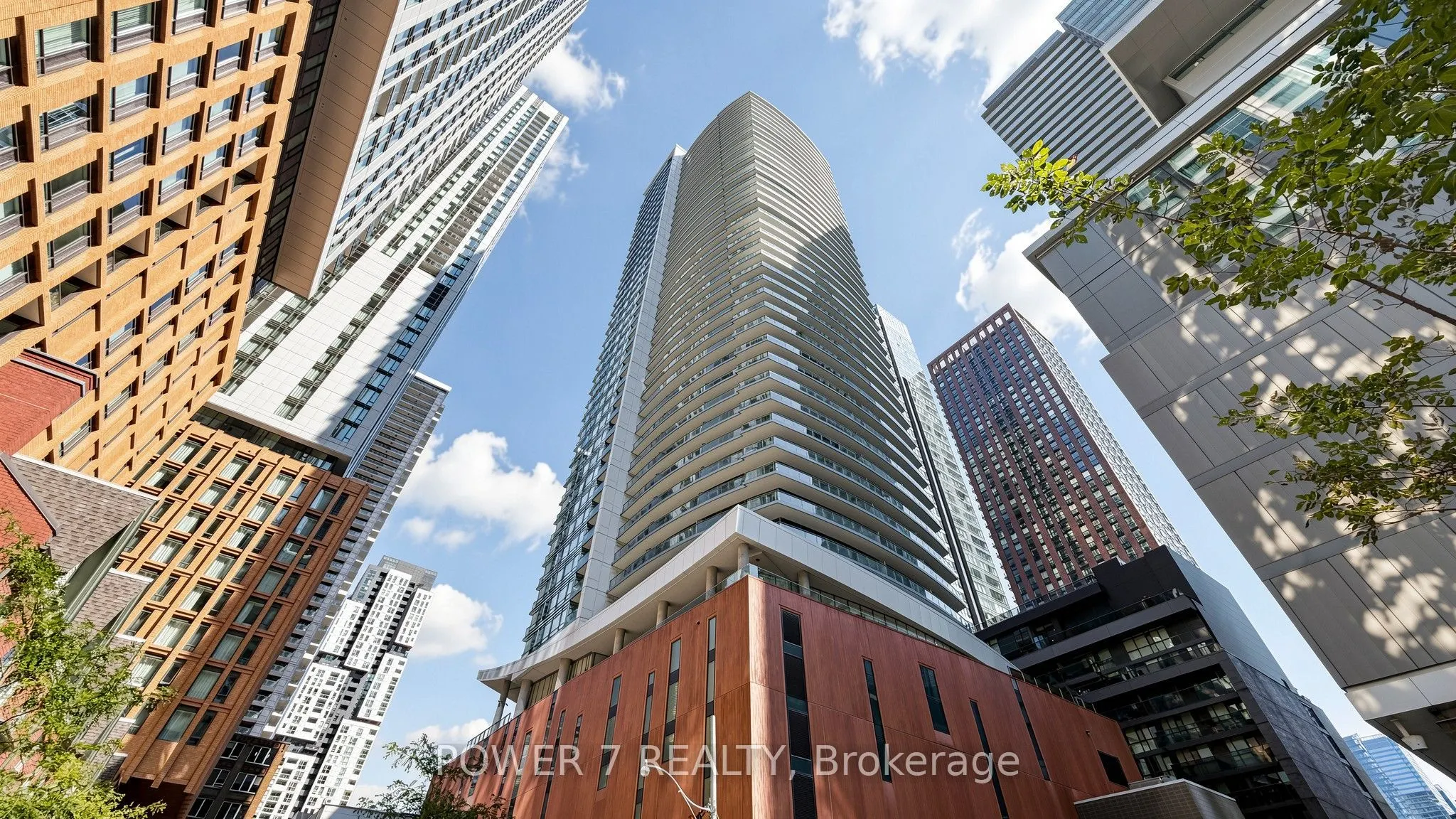 21 Widmer Street W #4207