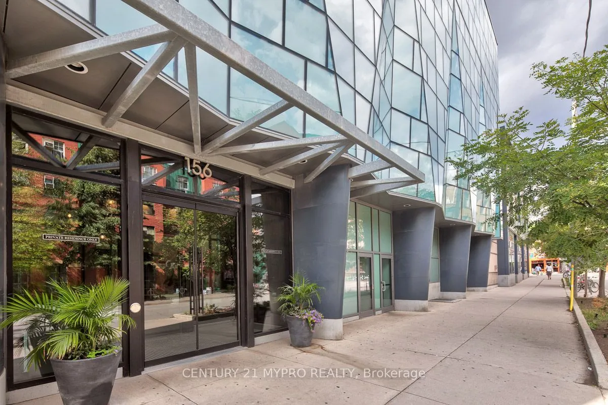 156 Portland Street #704