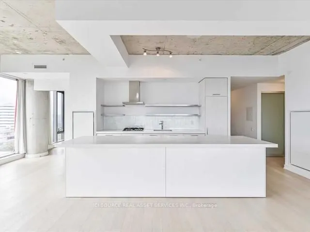 560 King Street W #1101