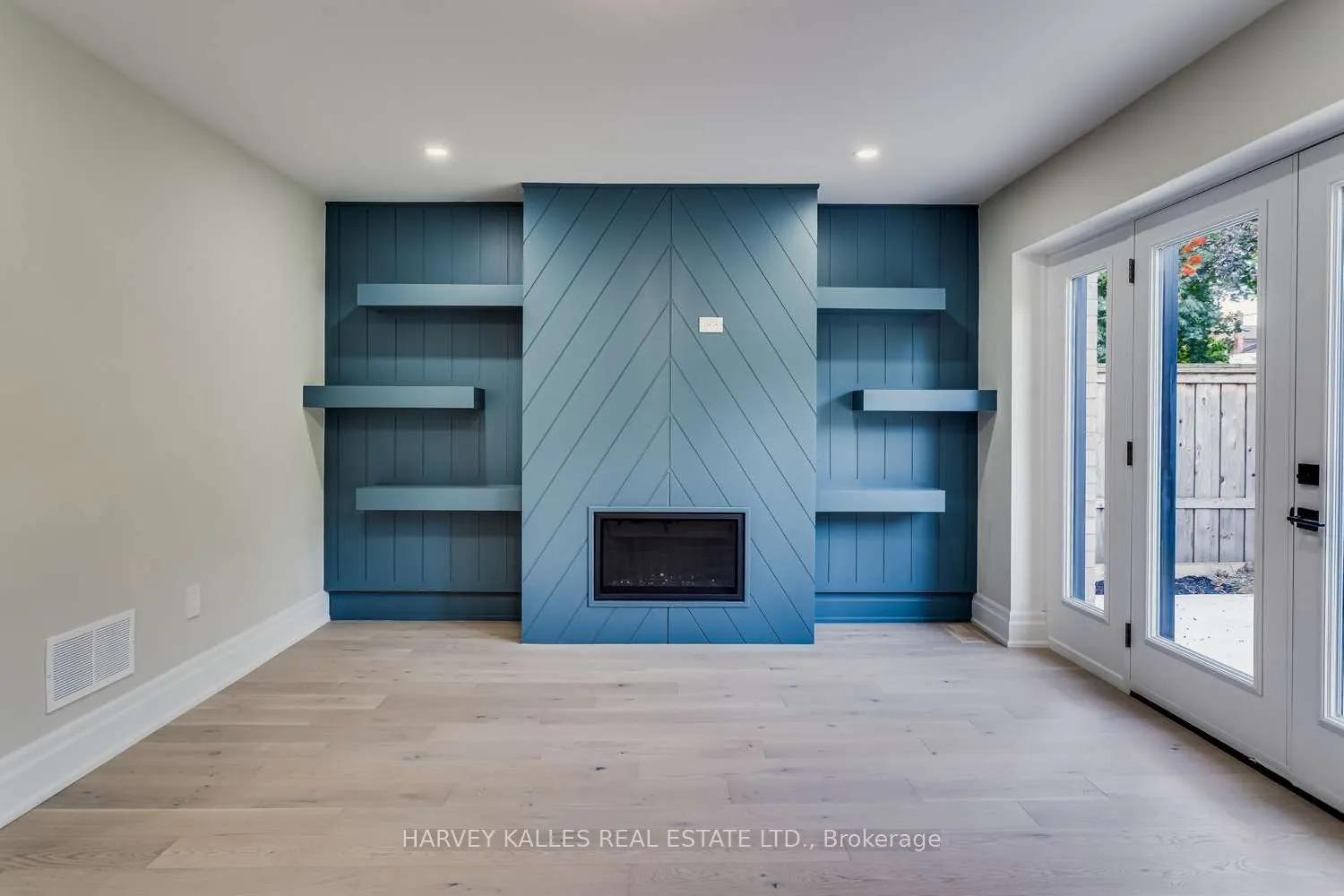 150 Viewmount Avenue