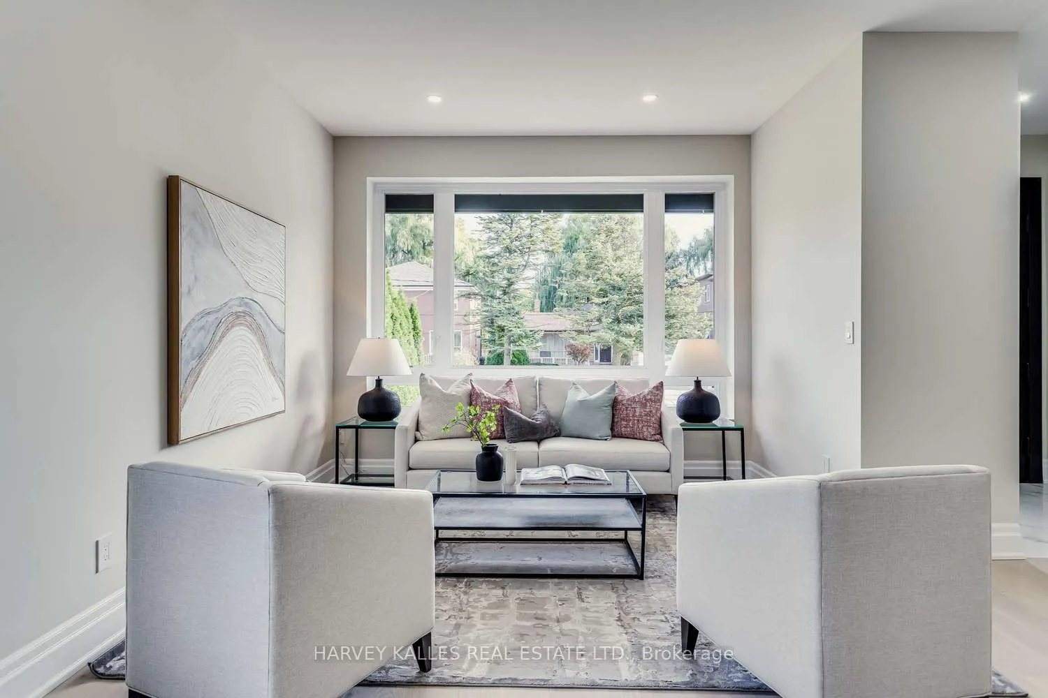 150 Viewmount Avenue