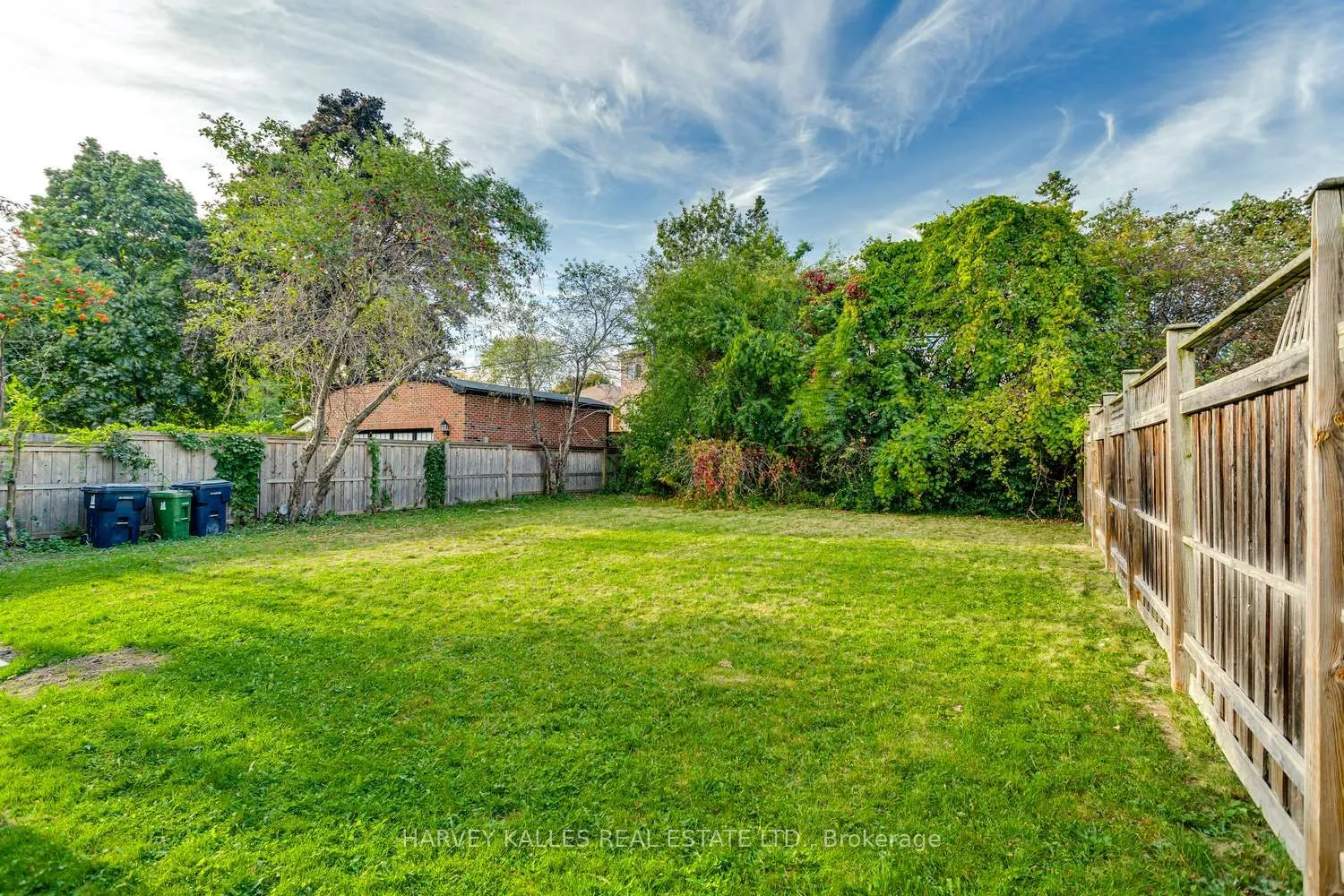 150 Viewmount Avenue