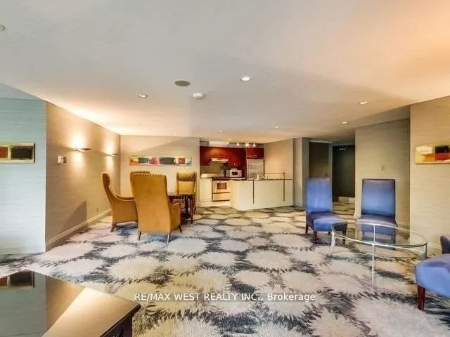 3 Mcalpine Street #108