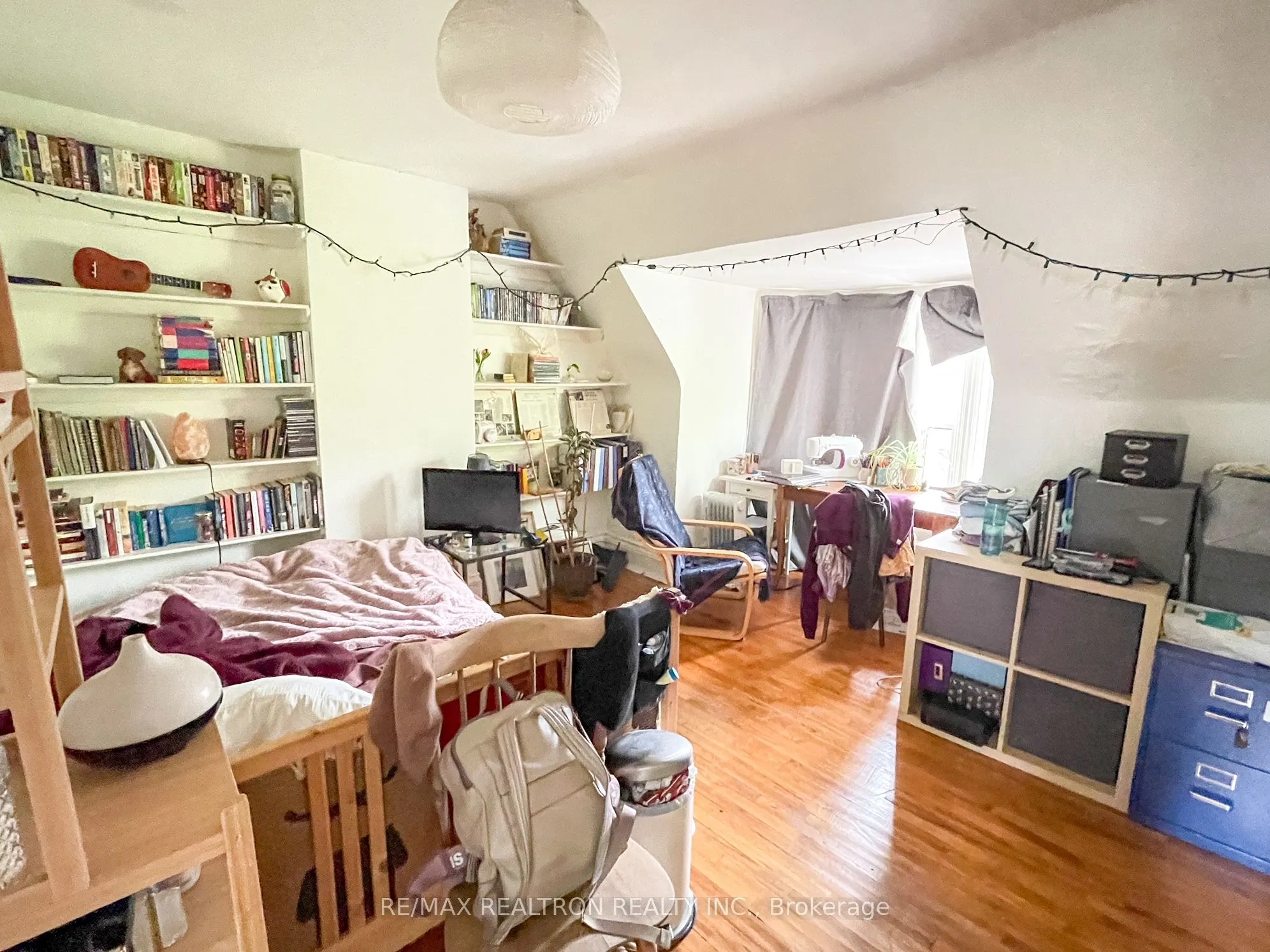 82A Augusta Avenue
