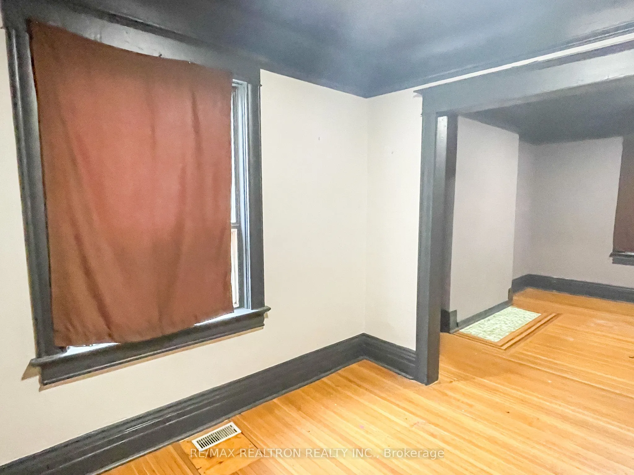 82A Augusta Avenue