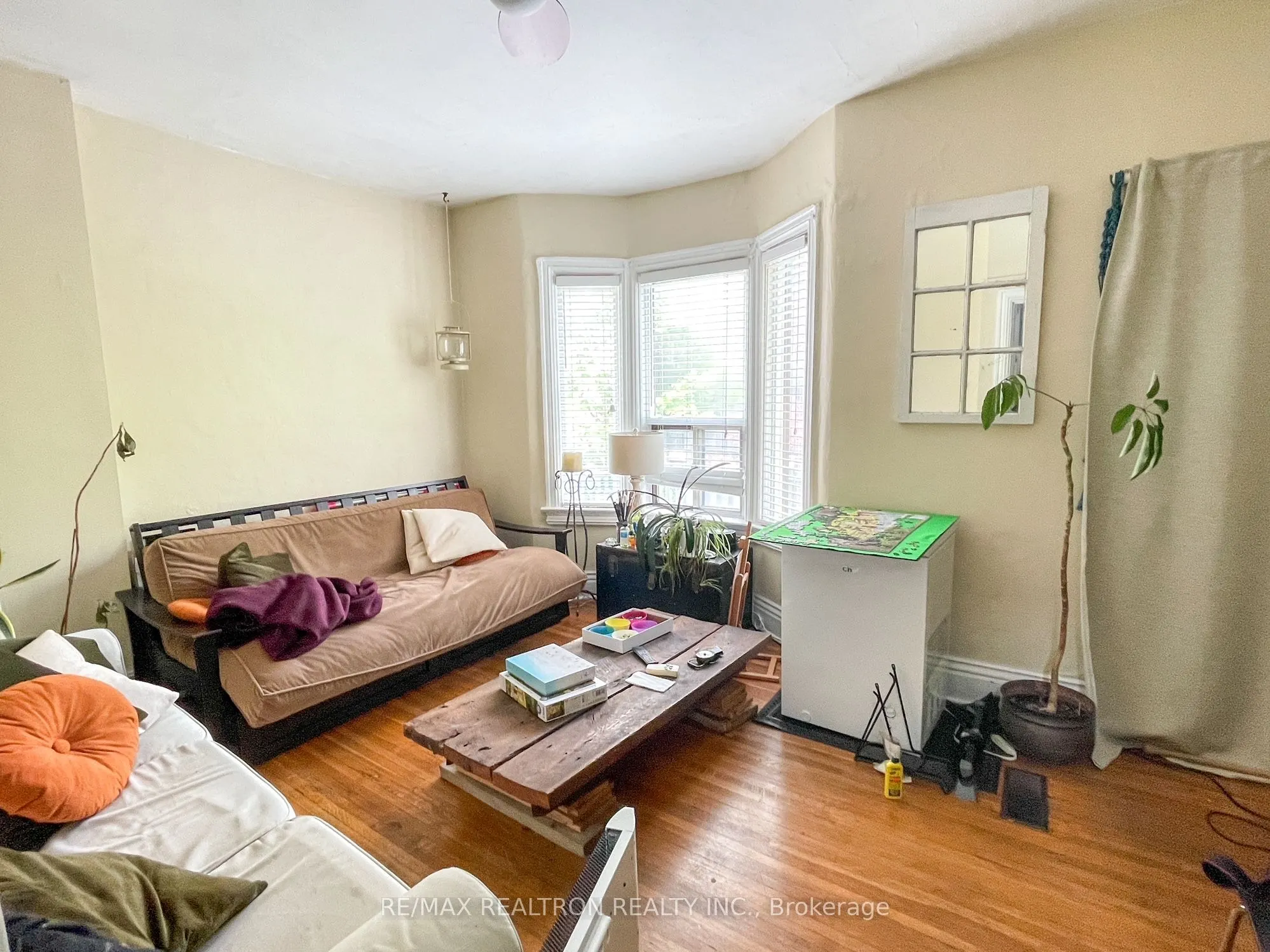 82A Augusta Avenue