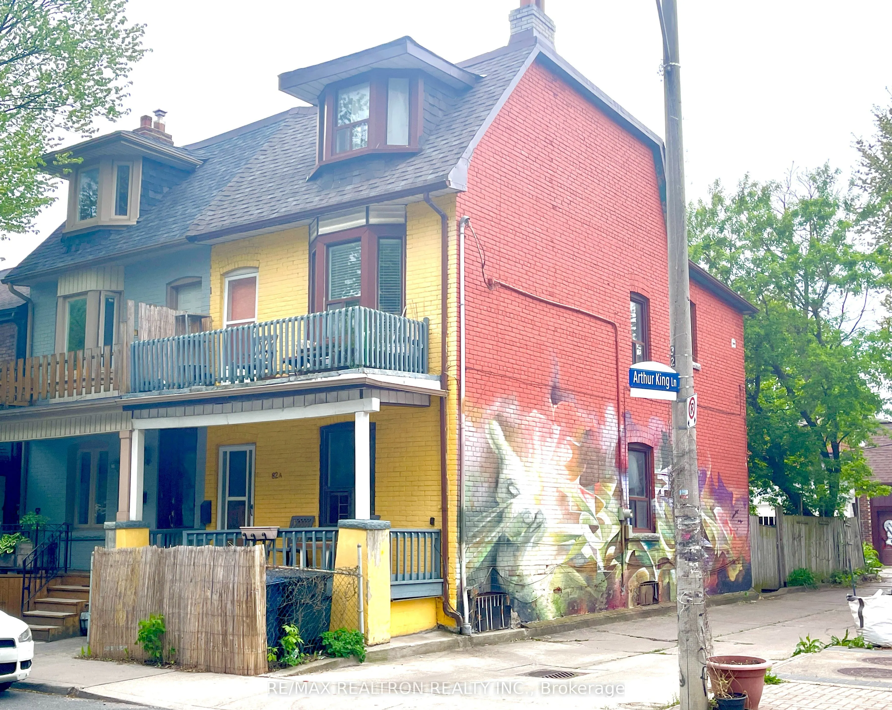 82A Augusta Avenue