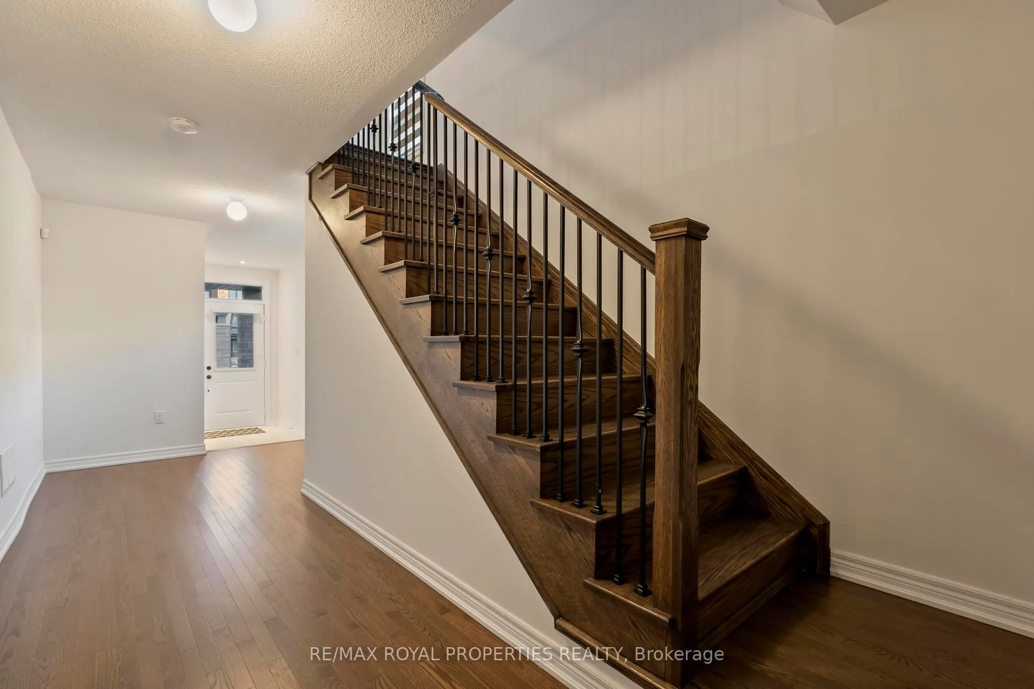 513 Littlewood Lane
