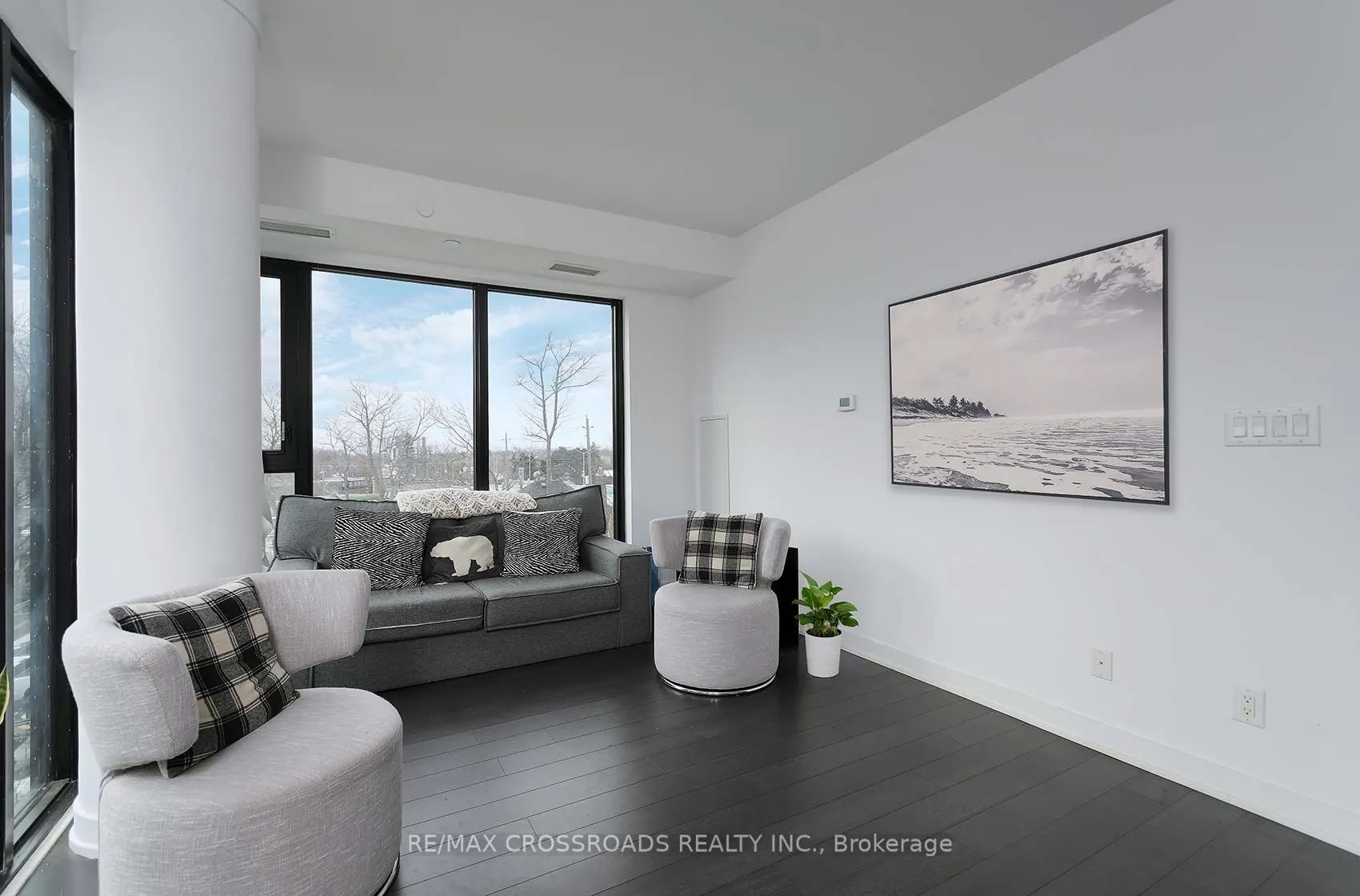 2799 Kingston Road #305