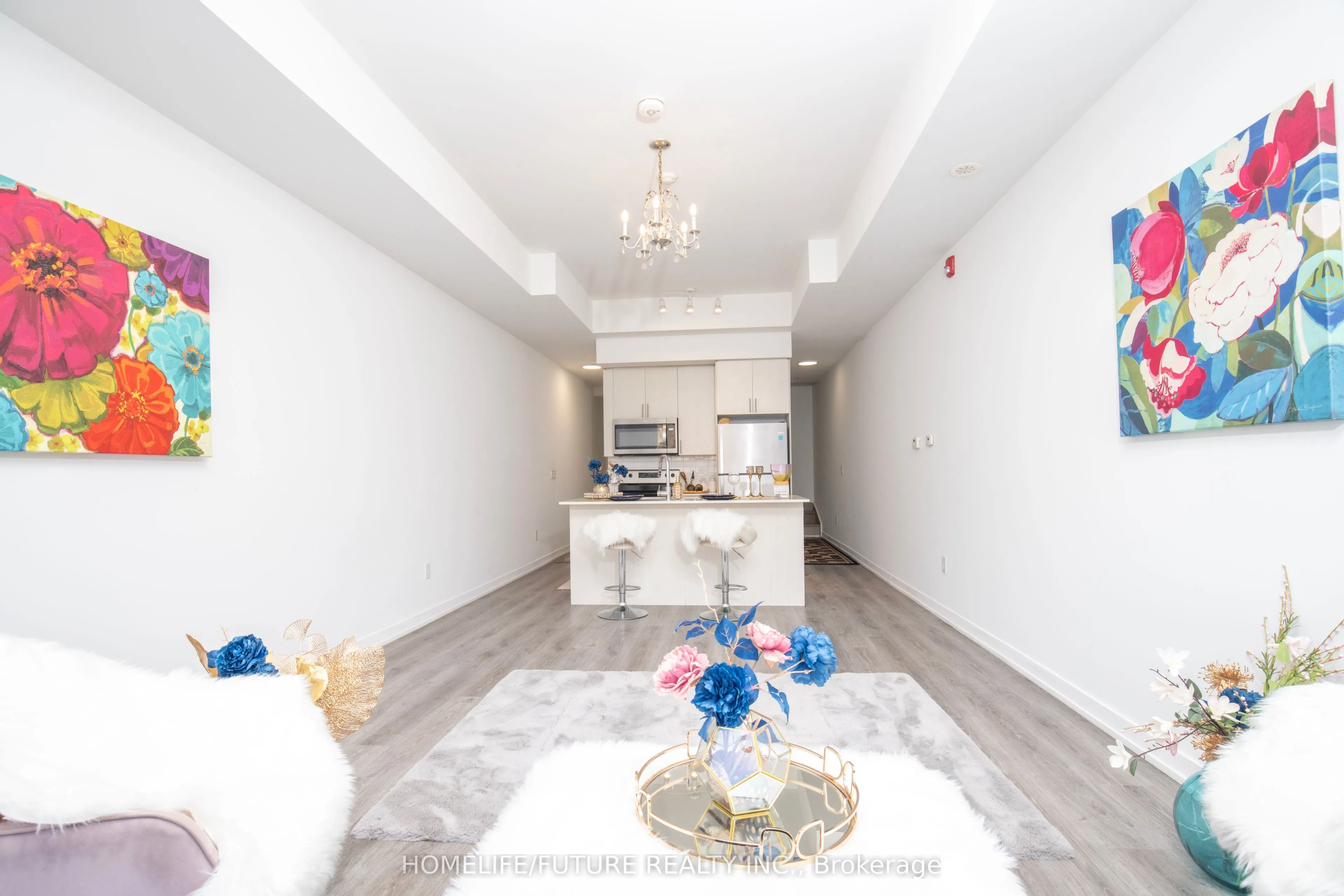 3686 St Clair Avenue E #105