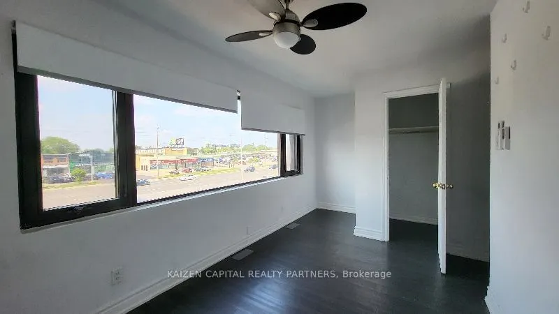 2637 Eglinton Avenue E