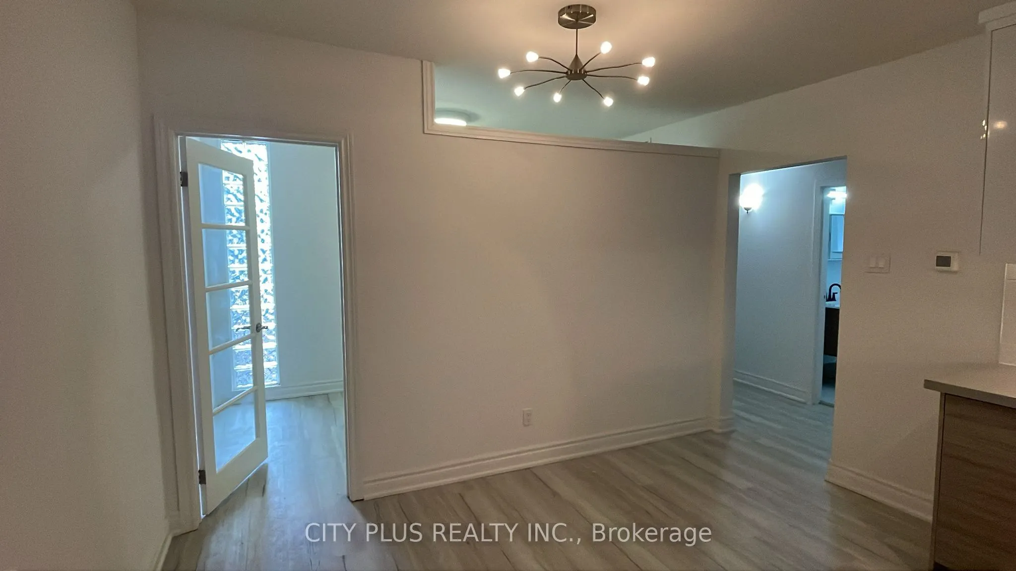 373 Broadview Avenue #7