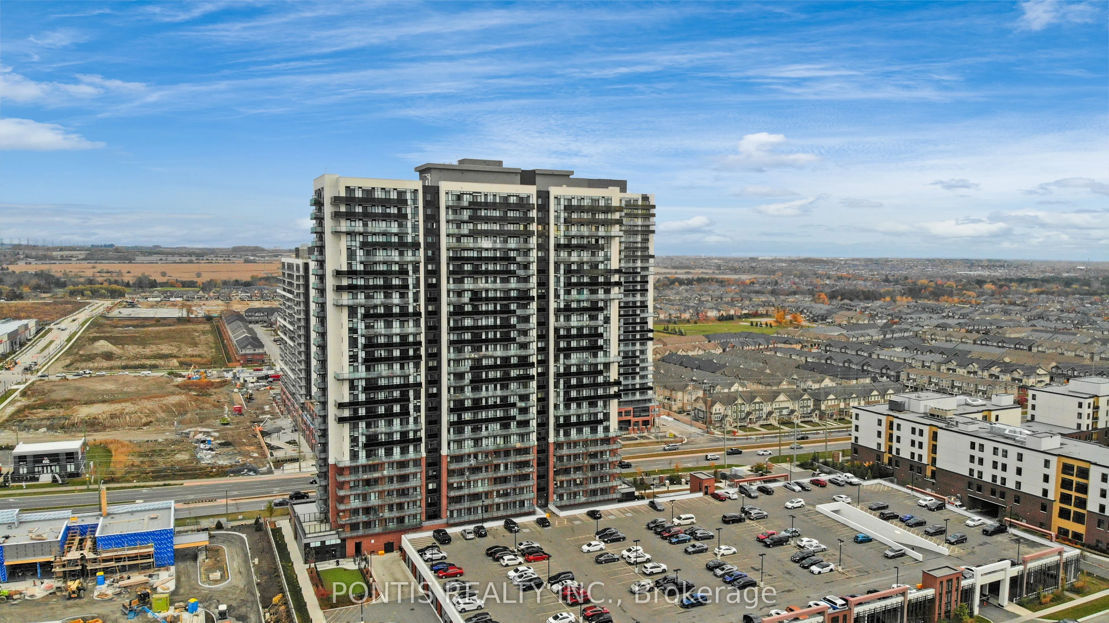 2550 Simcoe Street N #502