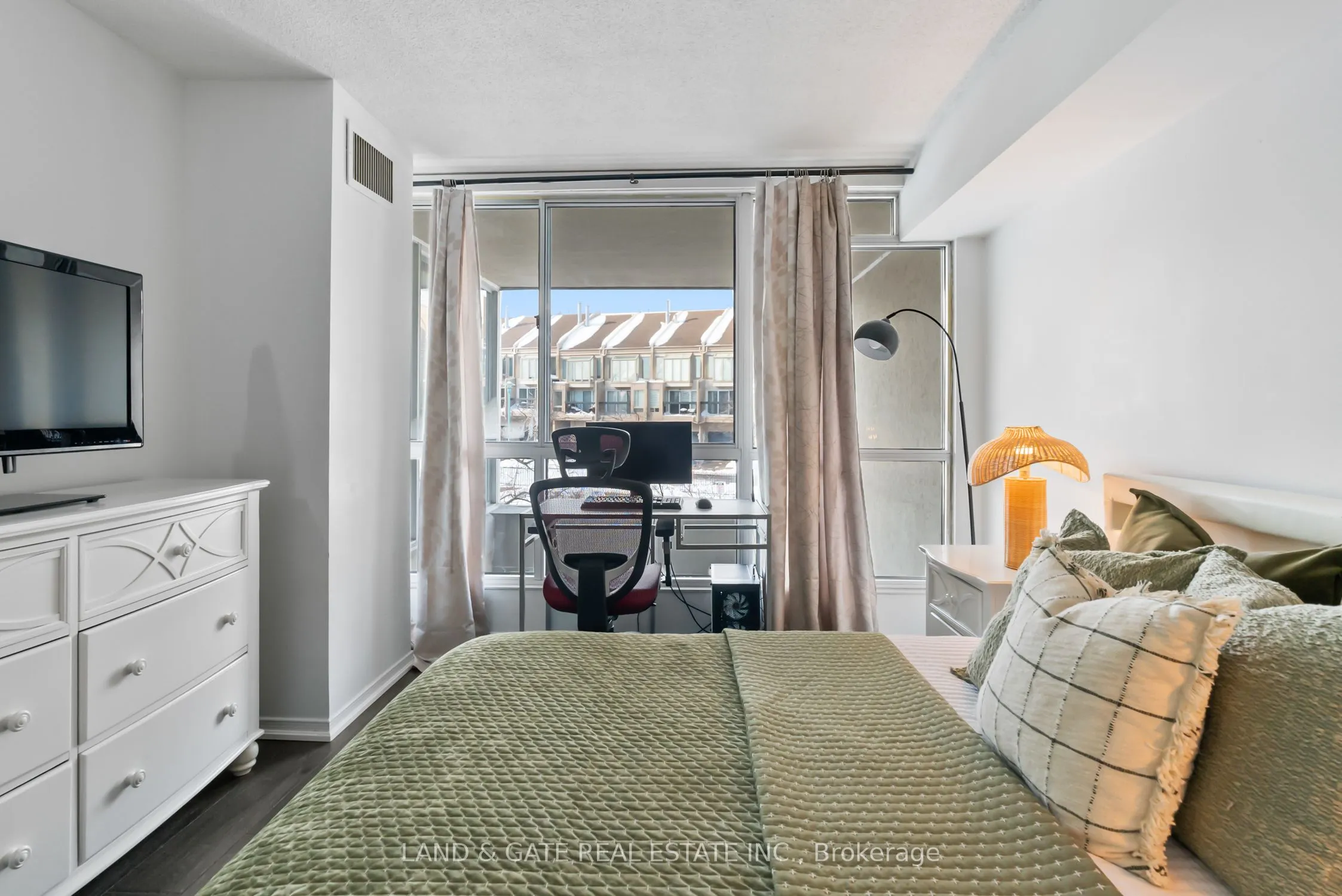 25 Cumberland Lane, #112