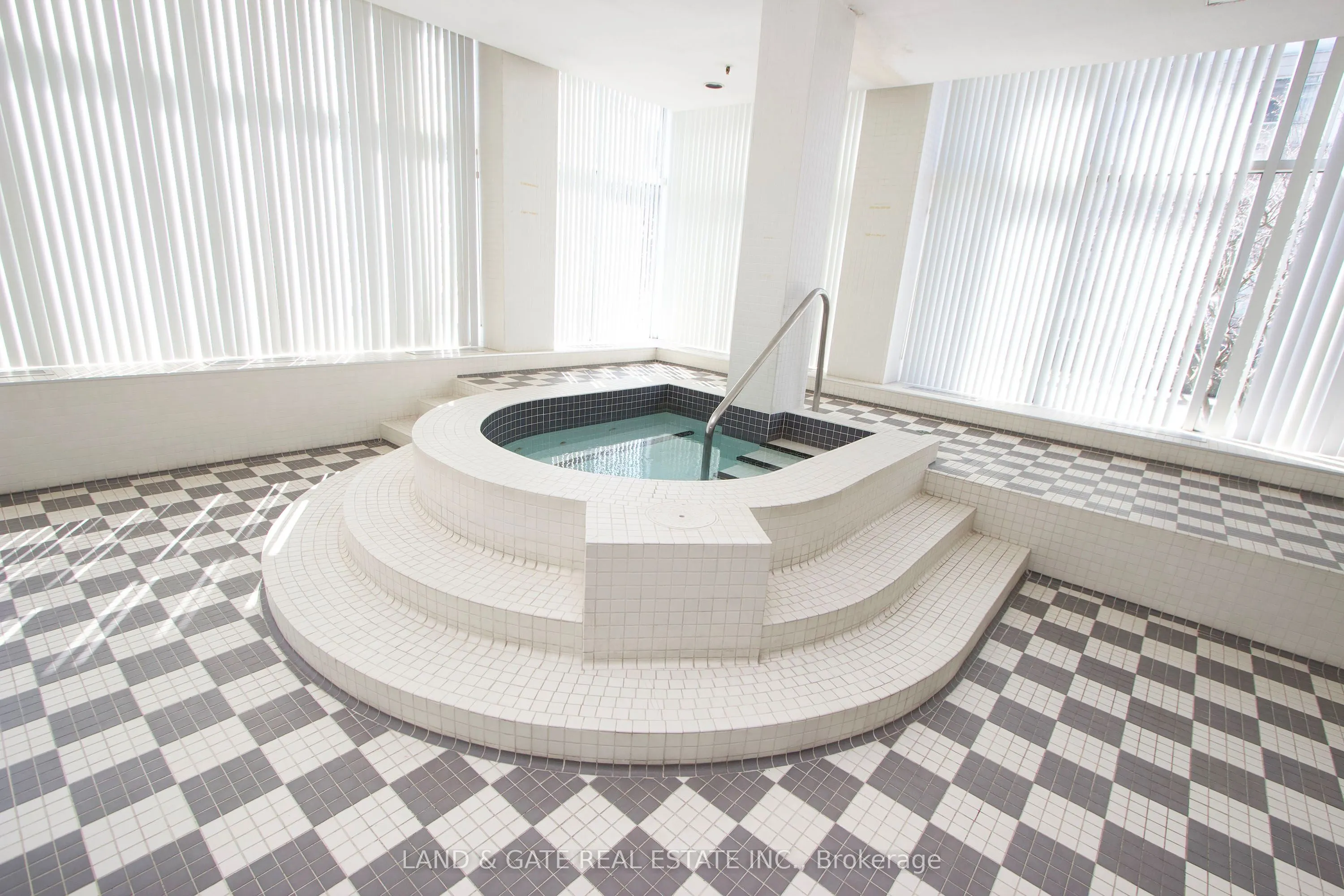 25 Cumberland Lane, #112