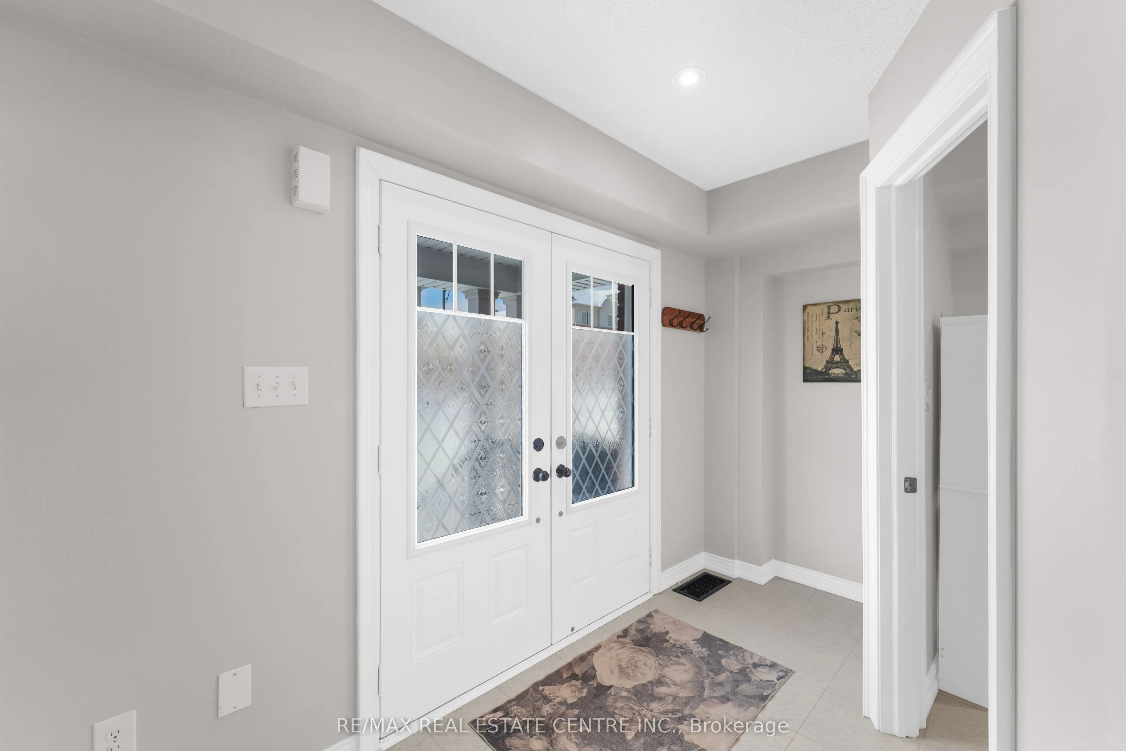 17 Devineridge Avenue