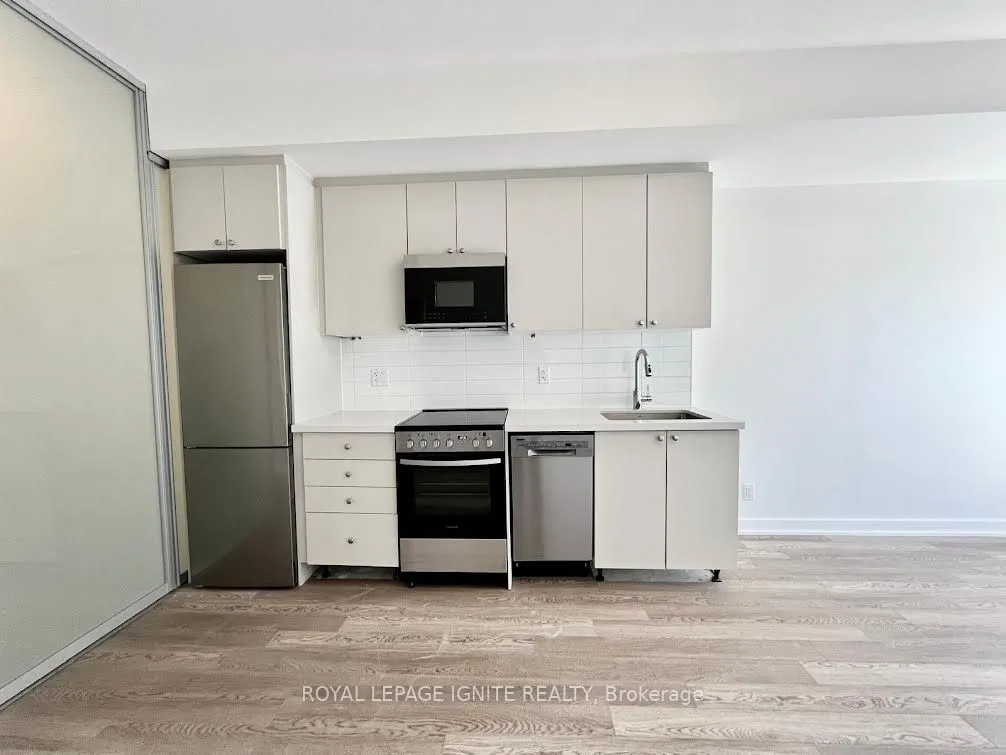 55 Clarington Boulevard, #410