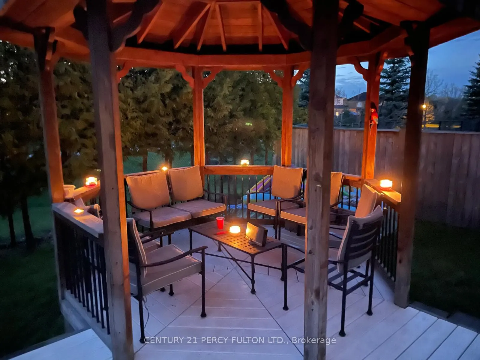 69 Westacott Crescent