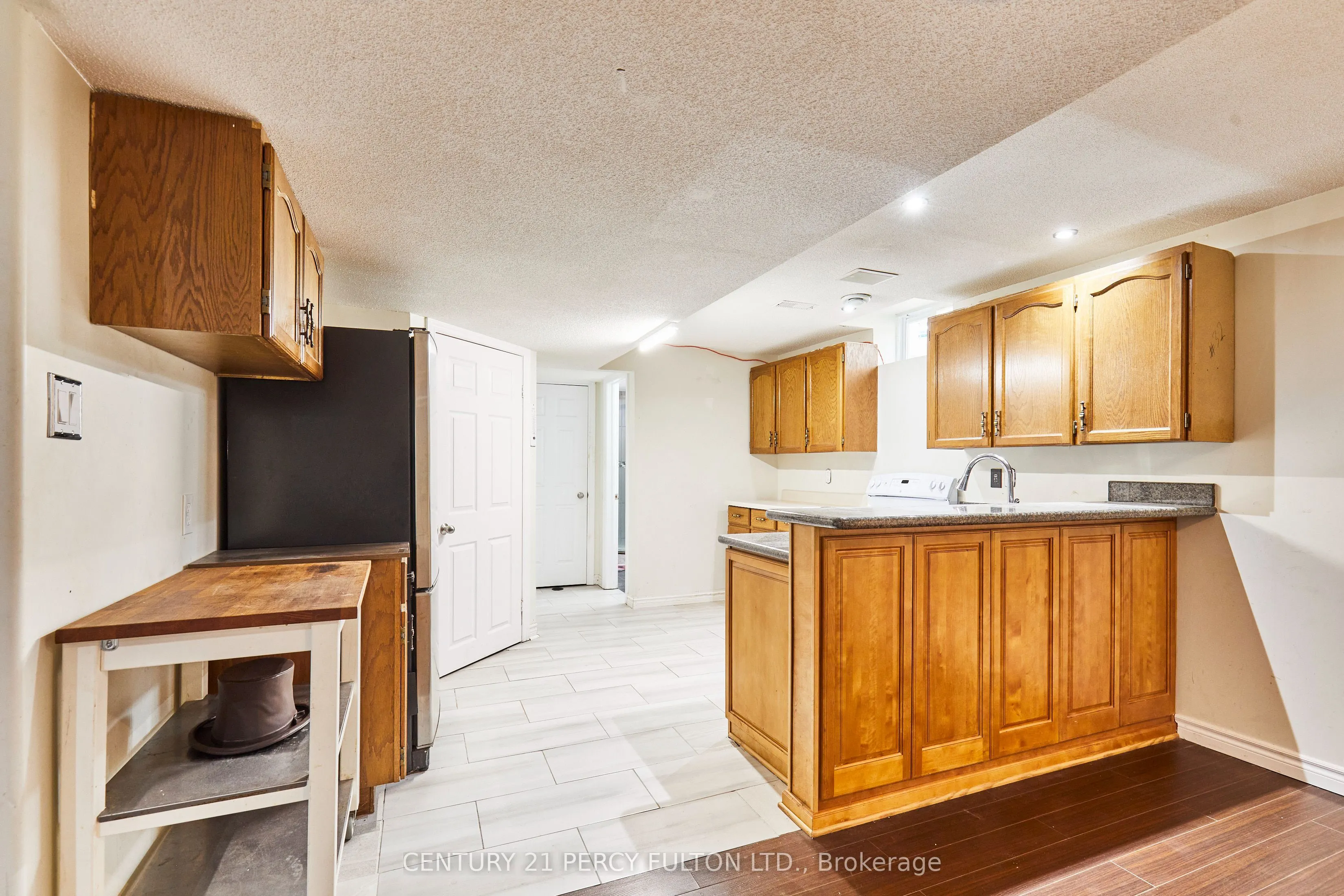 69 Westacott Crescent