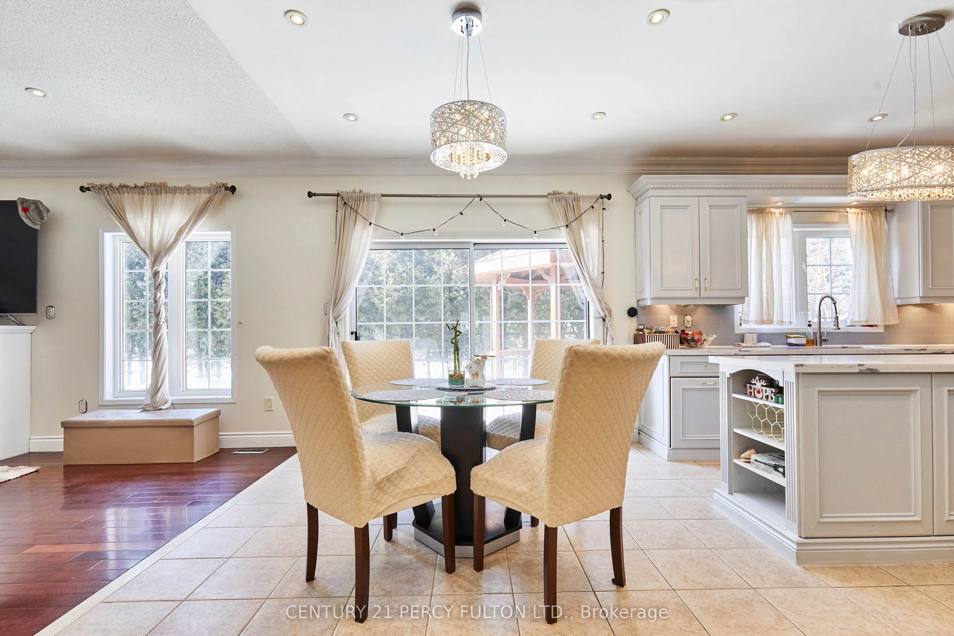 69 Westacott Crescent
