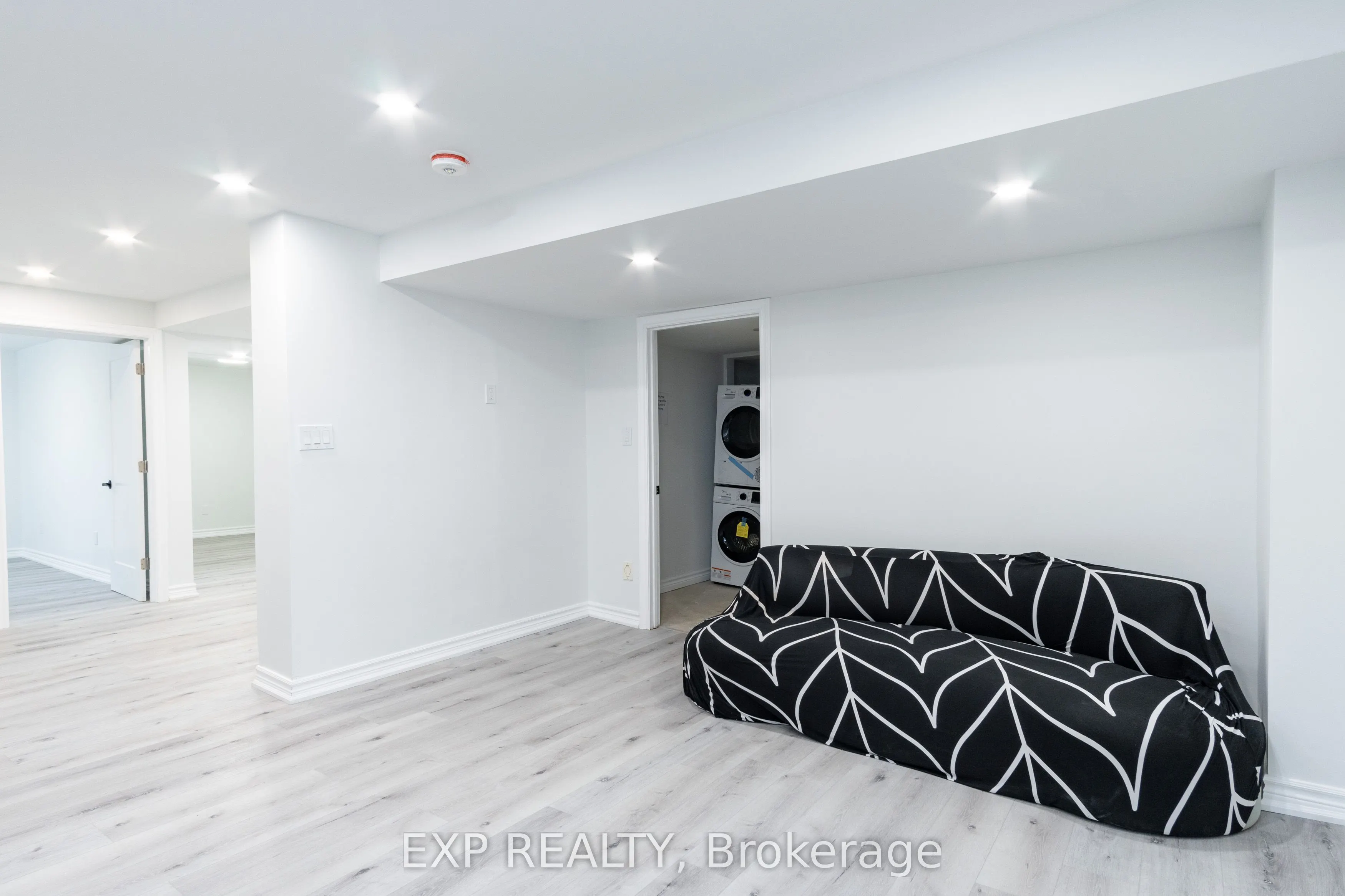 124 Bathgate Drive