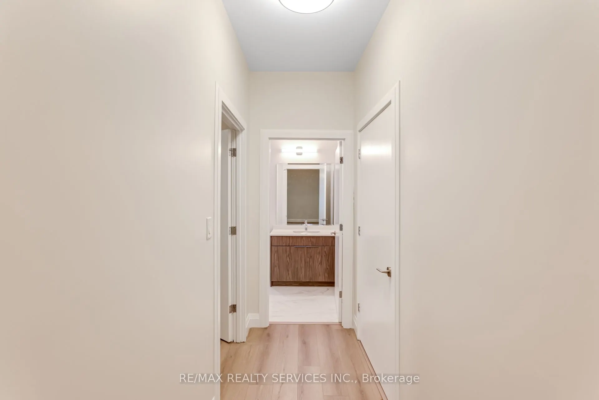 30 DEAN PARK Road, ##10
