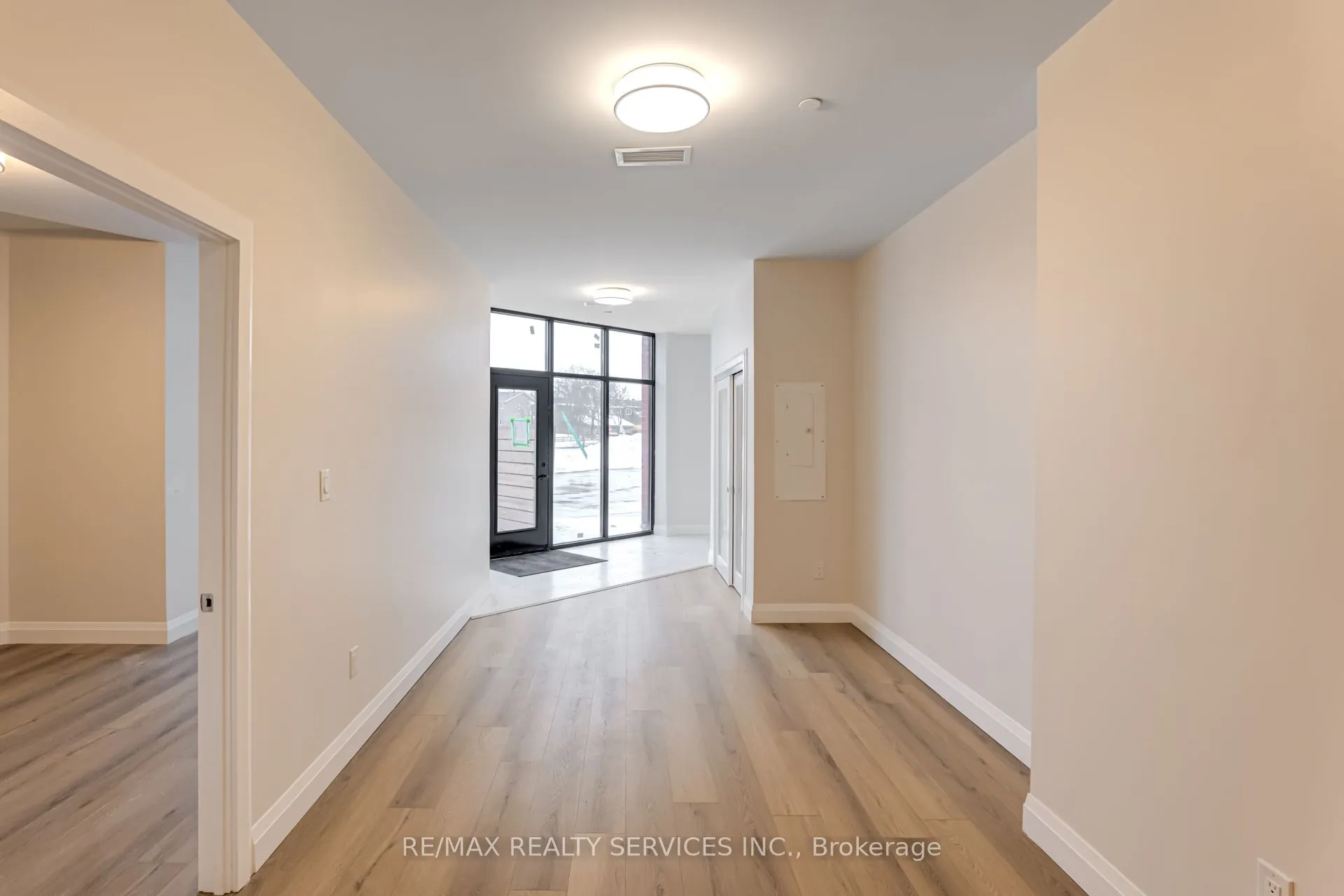 30 DEAN PARK Road, ##10