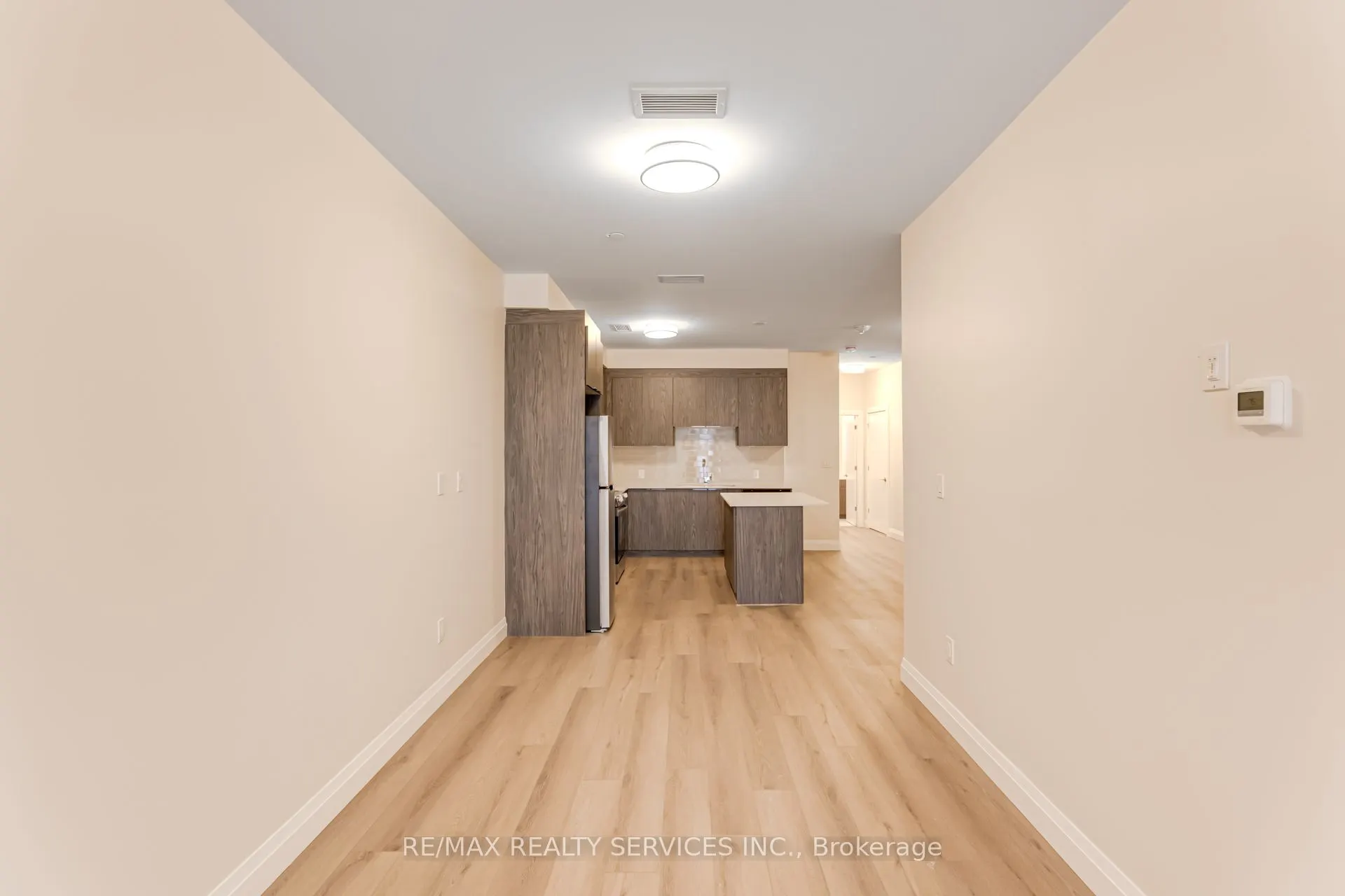 30 DEAN PARK Road, ##10