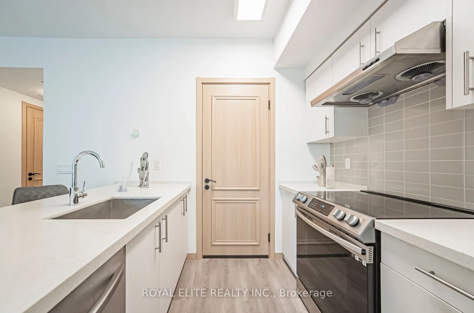 50 Morecambe Gate, #B308