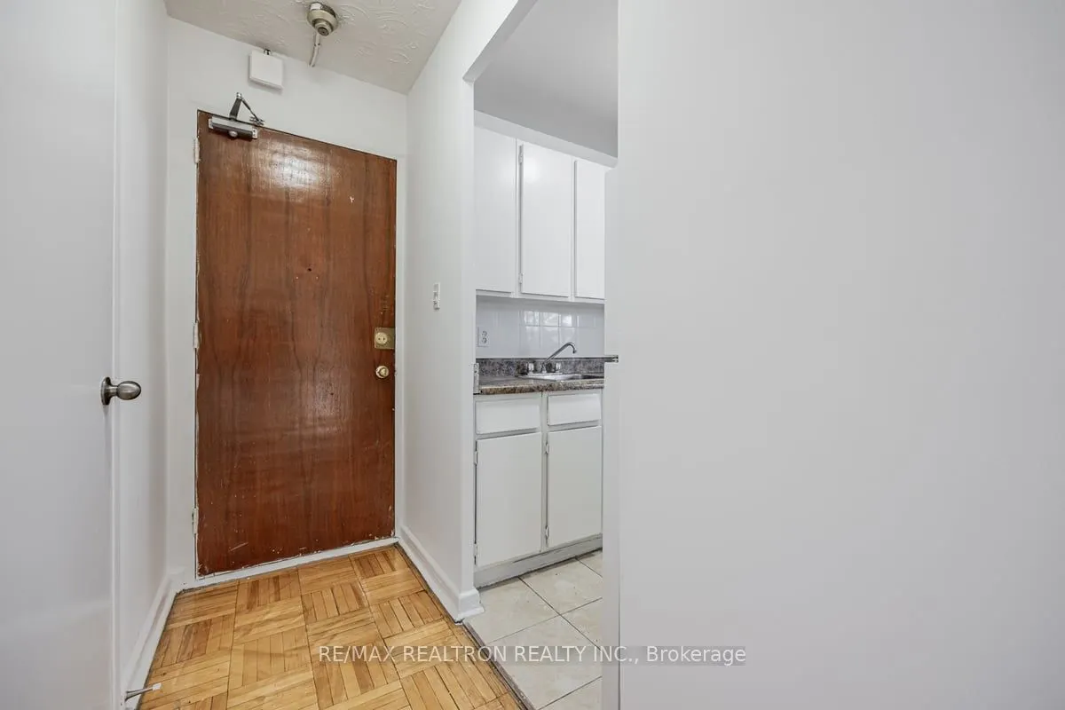 165 Cosburn Avenue #307