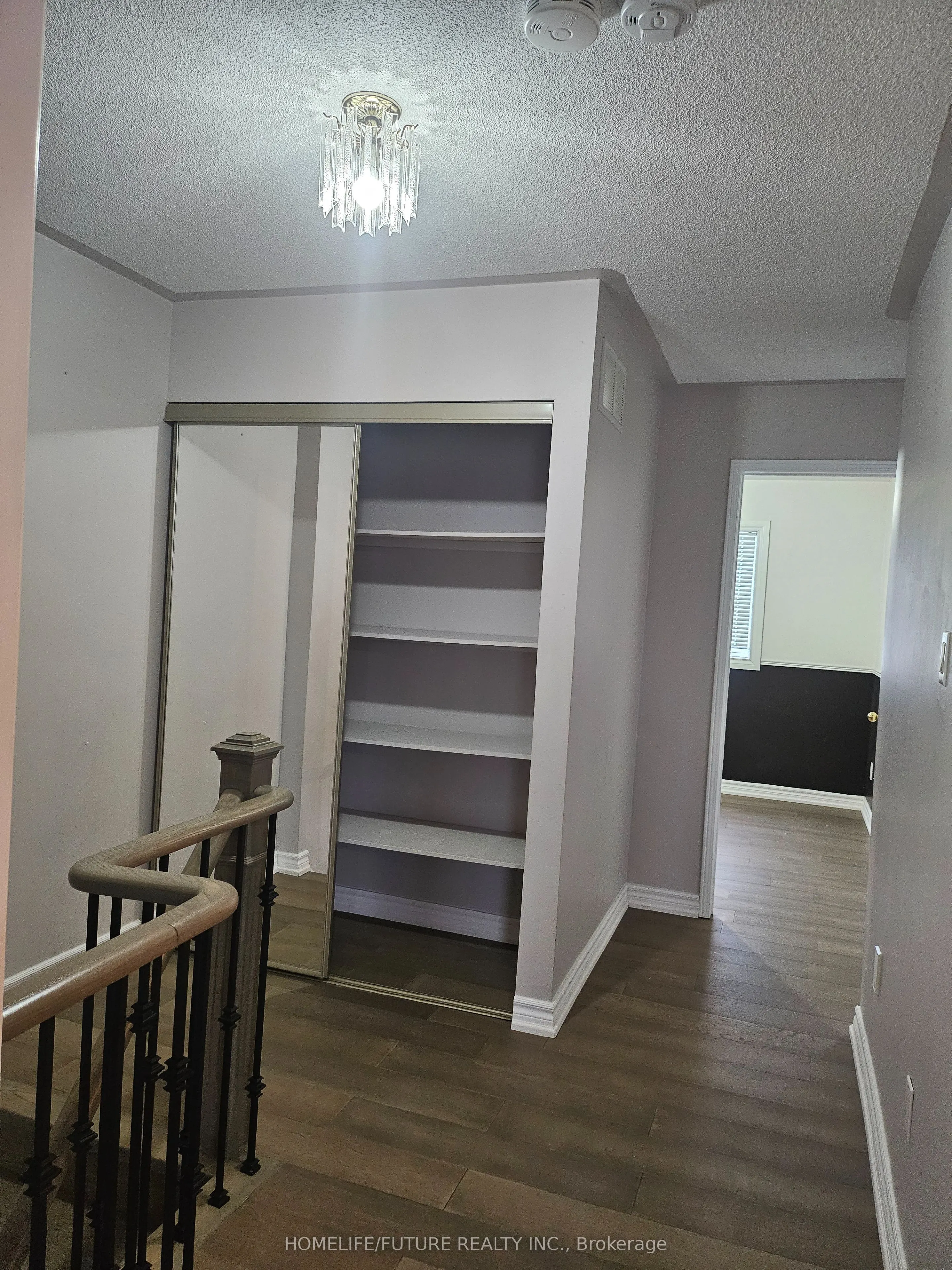 20 Glen Ray Court