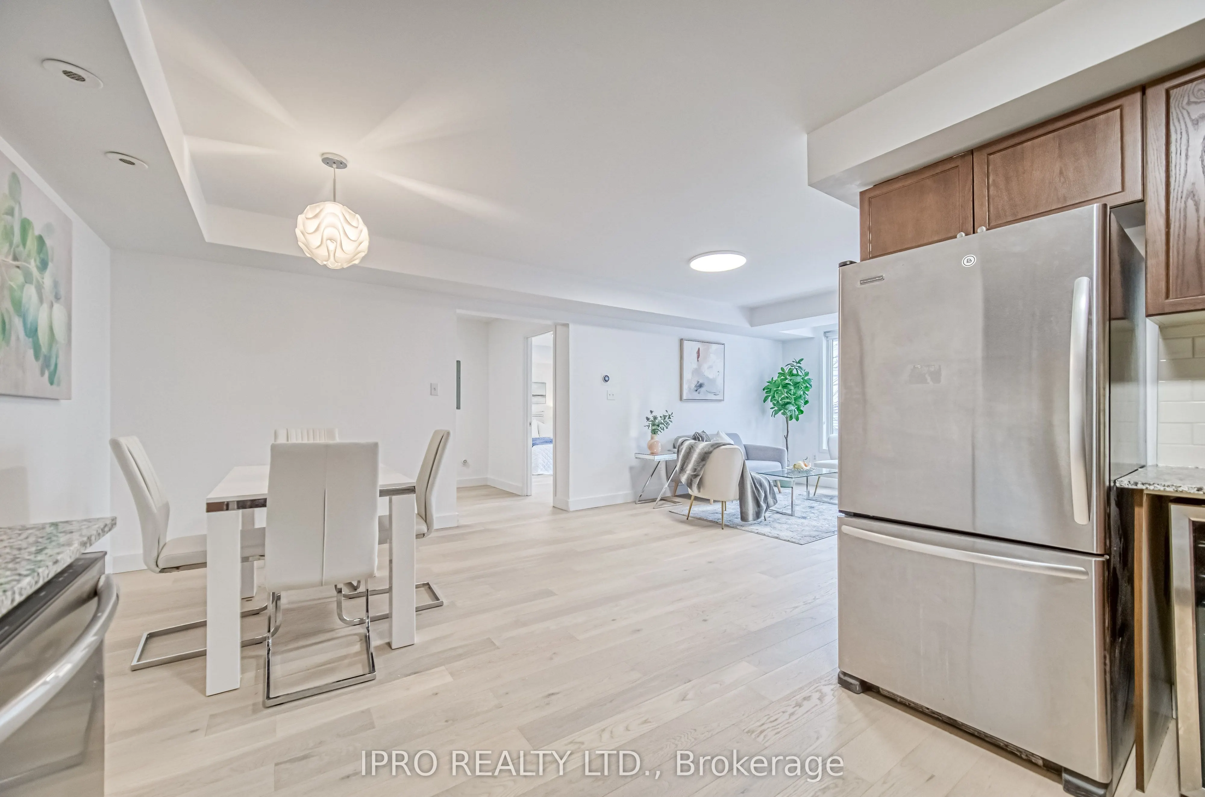 75 Carroll Street, #10