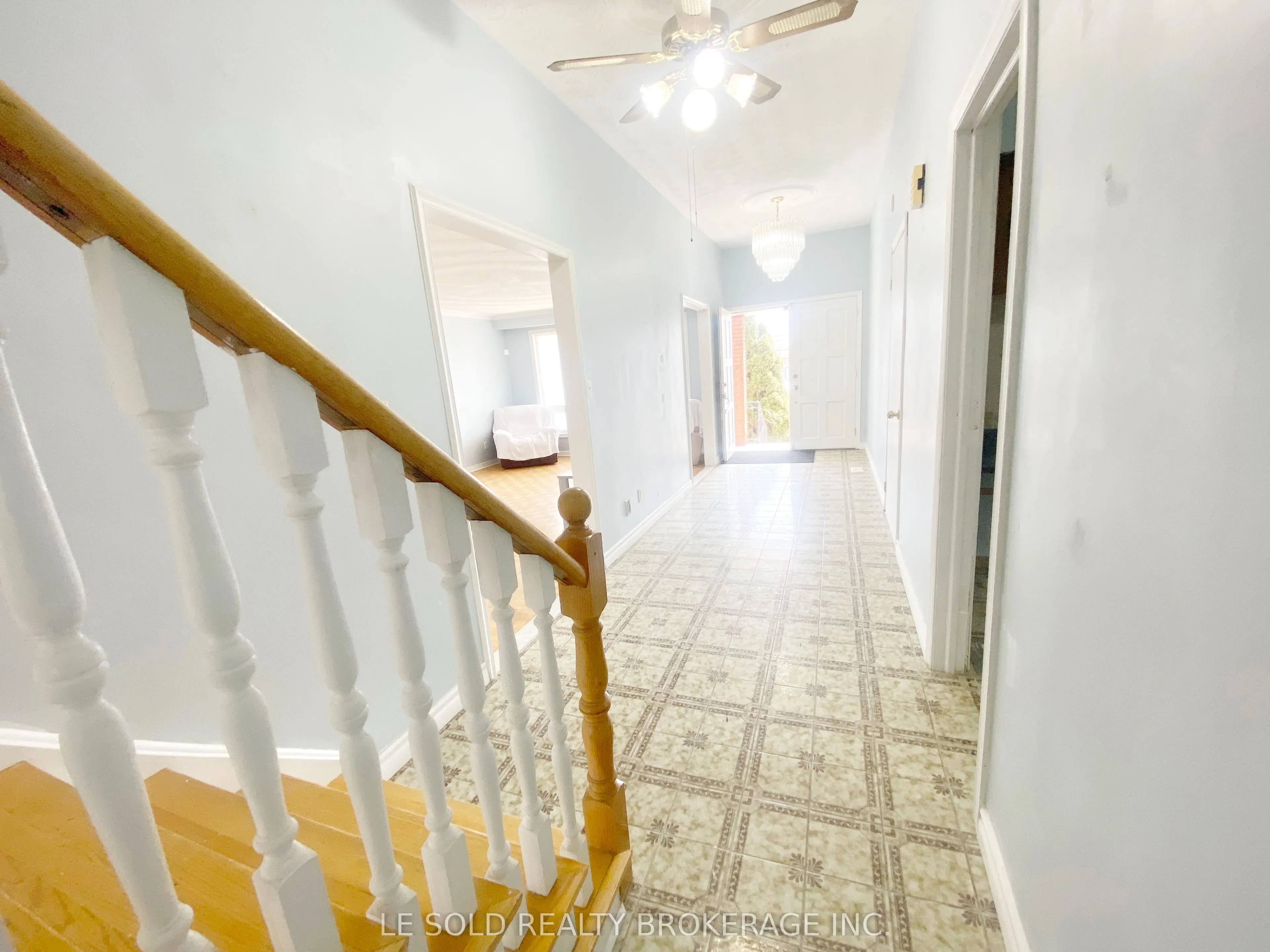 3346 Ellesmere Road