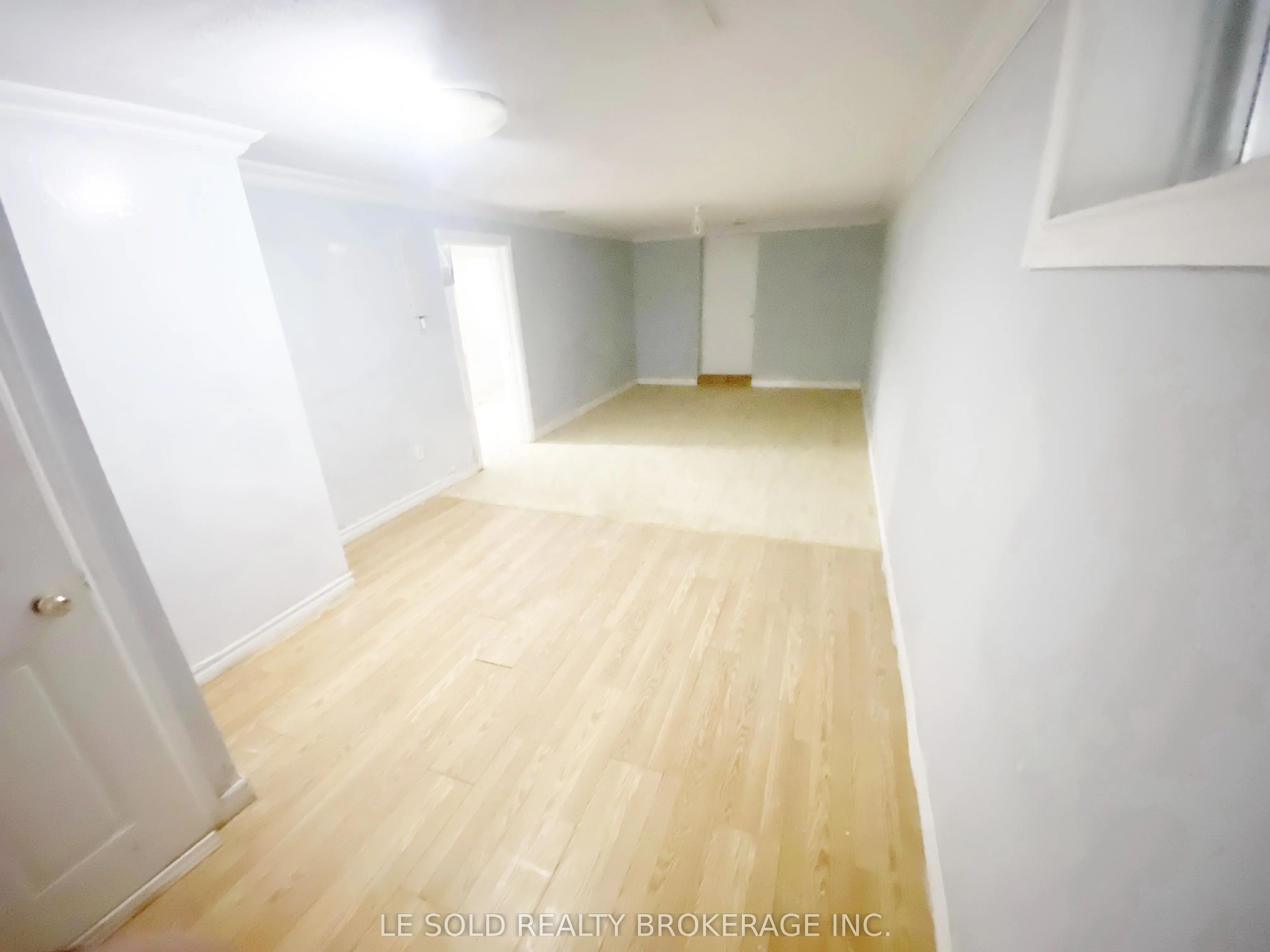 3346 Ellesmere Road