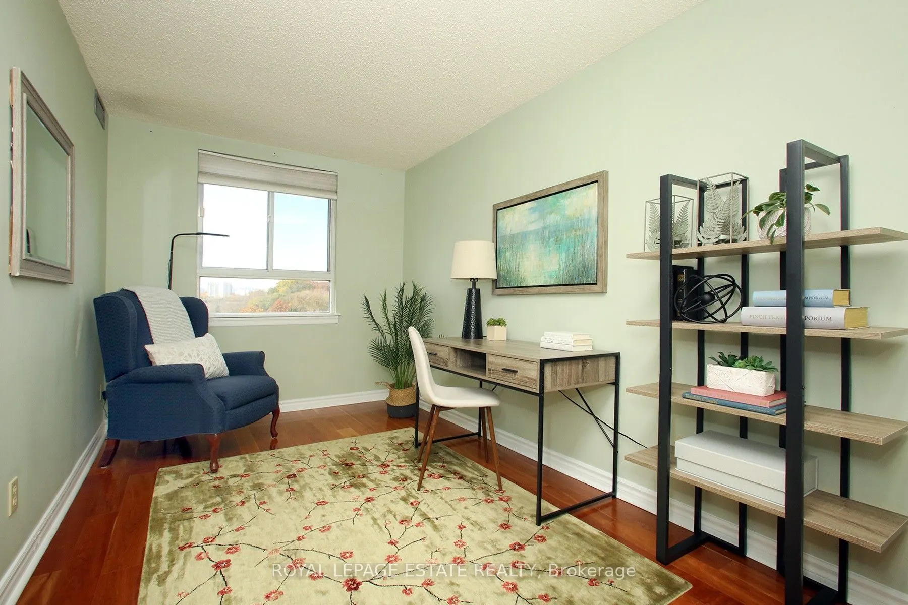 4 Park Vista #1006