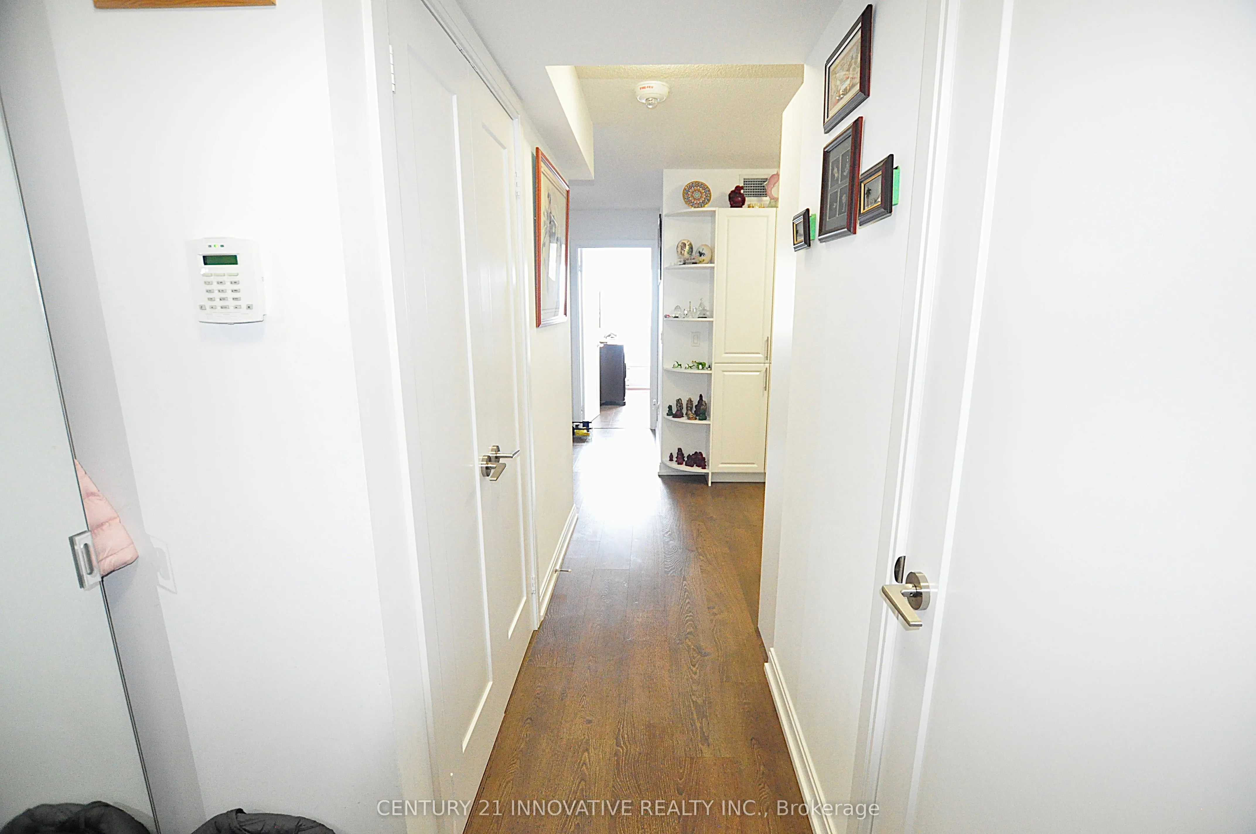 275 Village Green Square, #2616