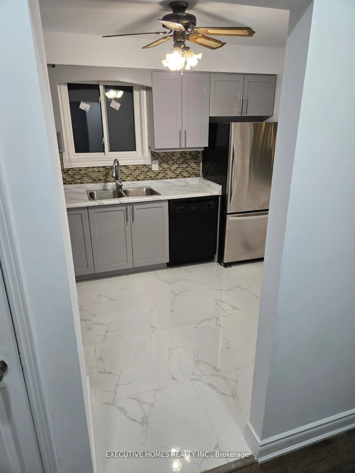 1411 Beaverbrook Court