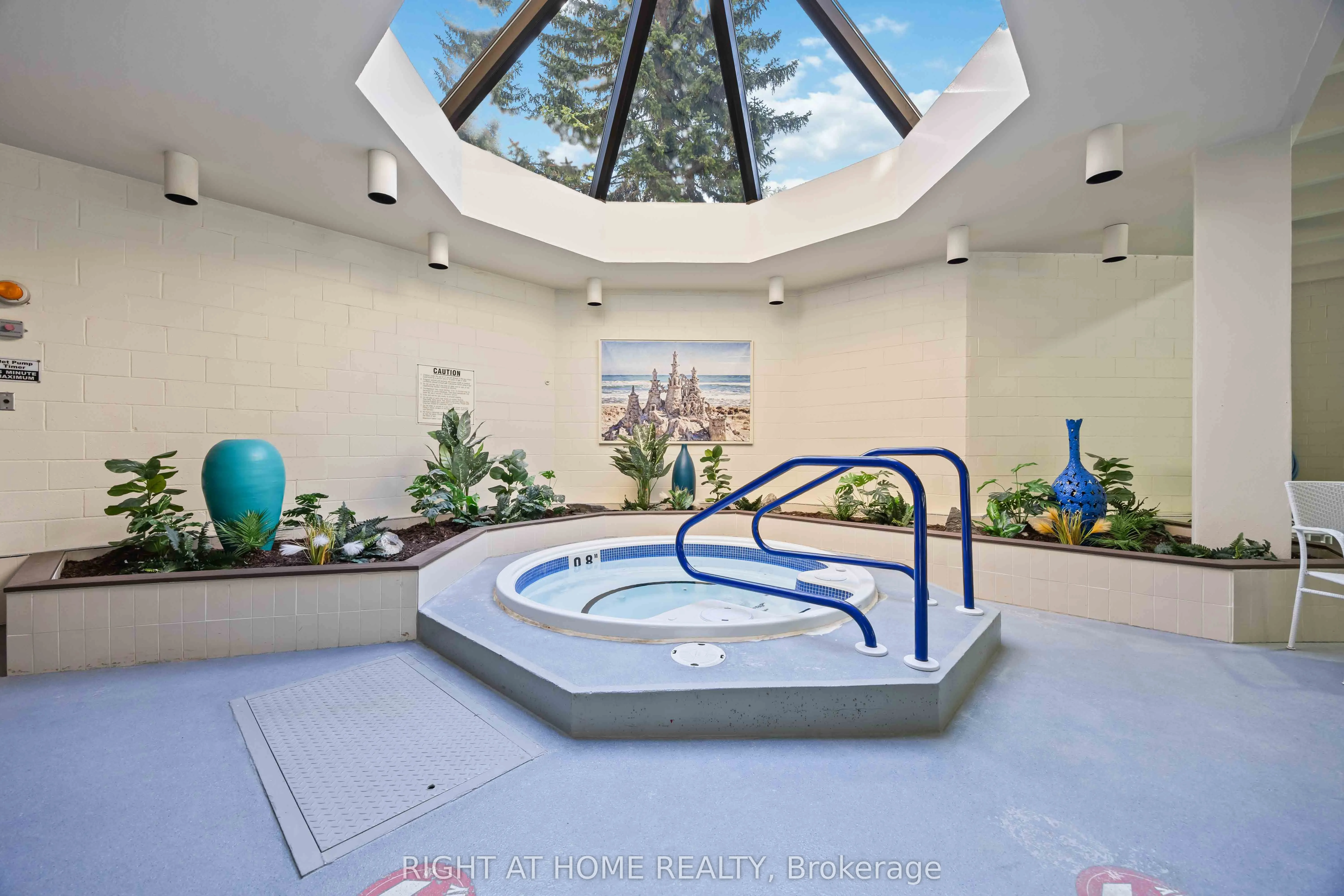 700 Wilson Road N, #506