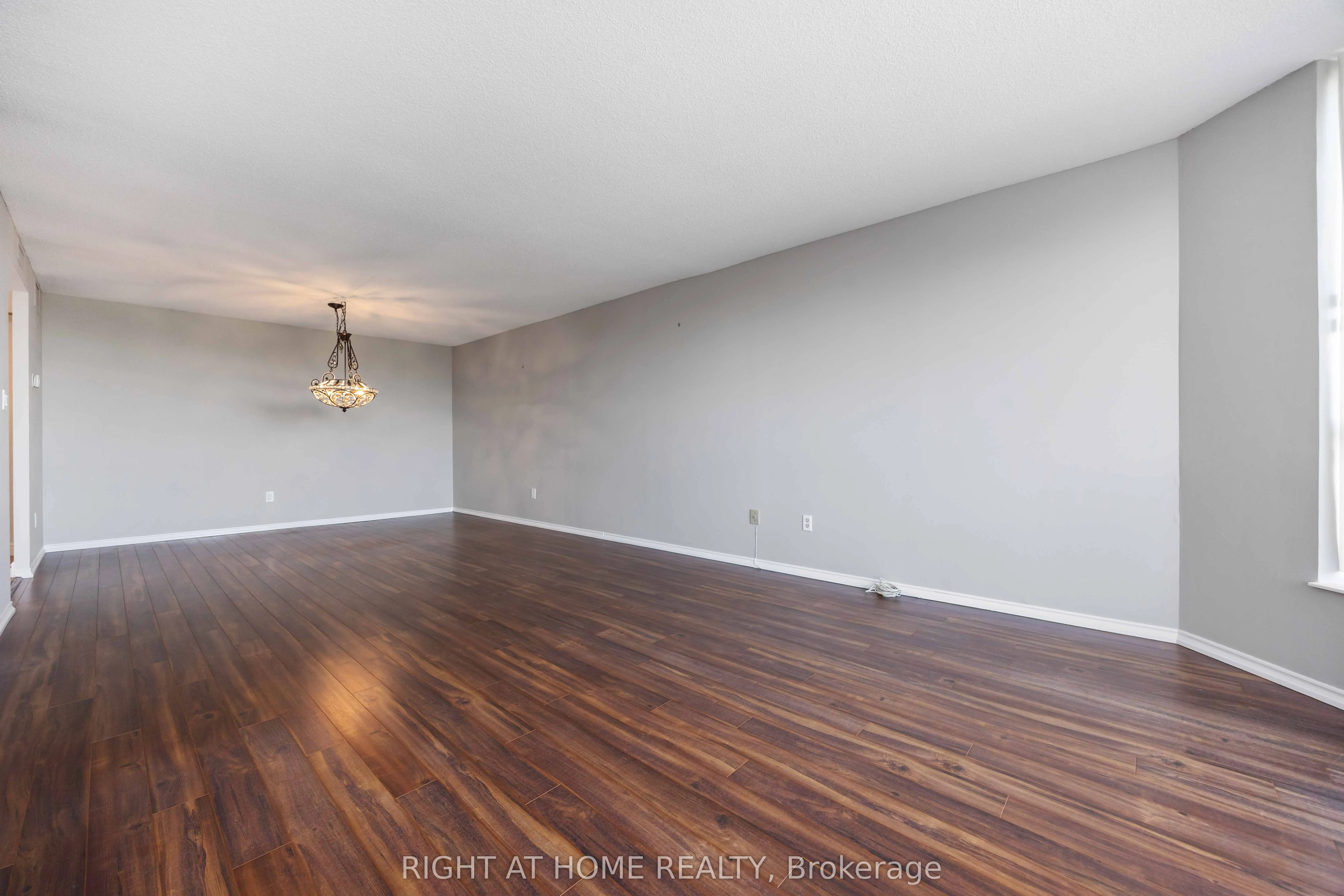 700 Wilson Road N, #506