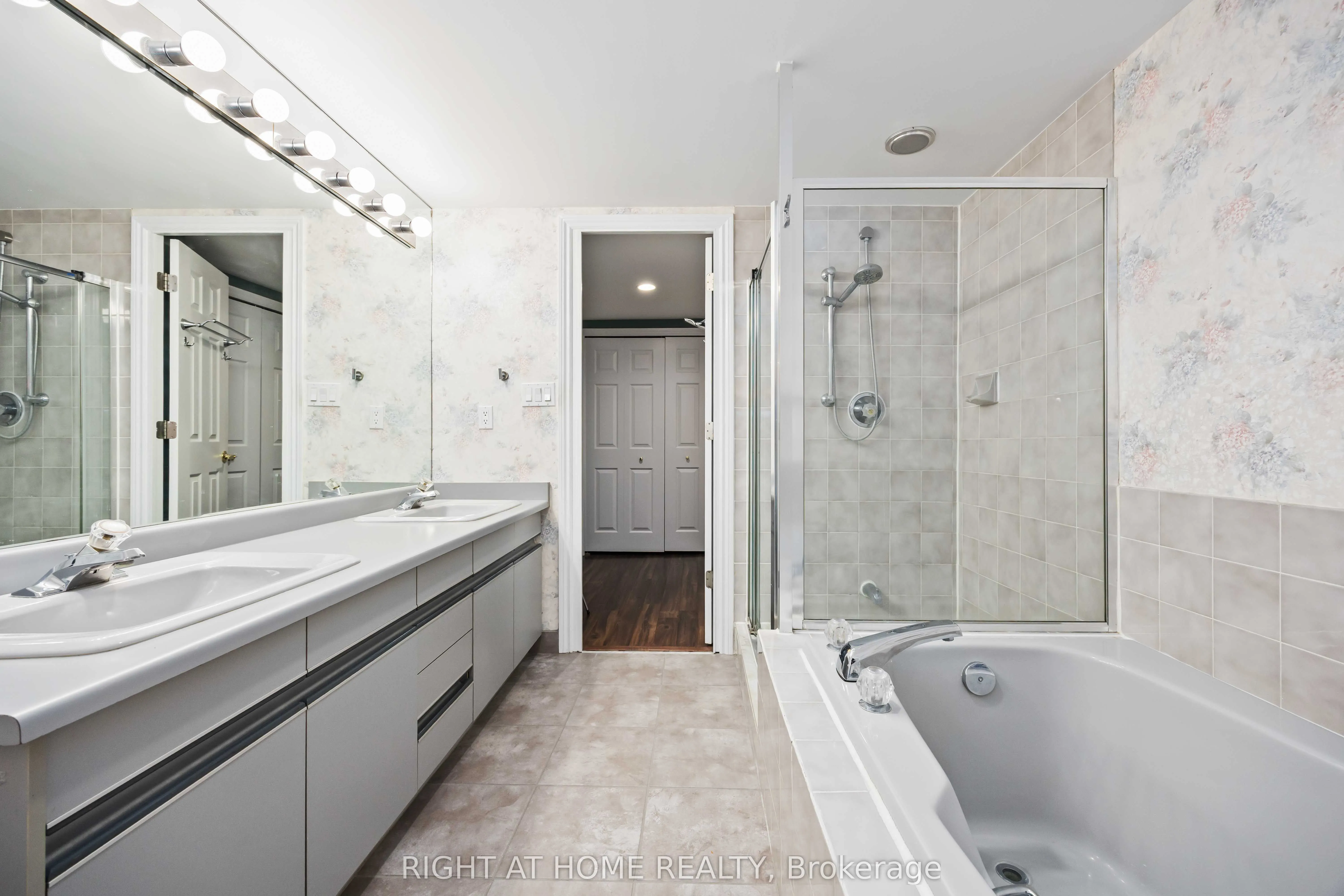 700 Wilson Road N, #506