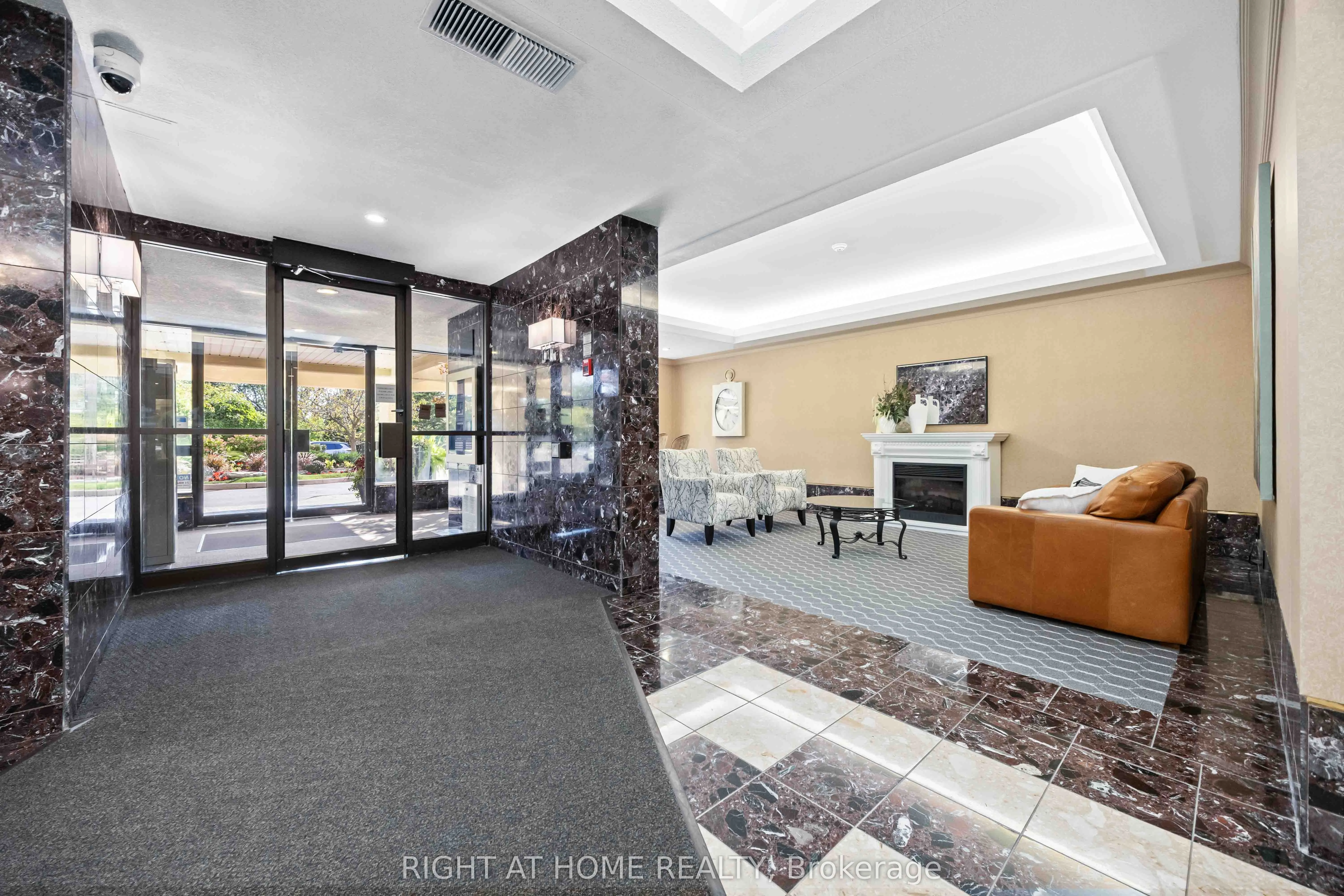 700 Wilson Road N, #506