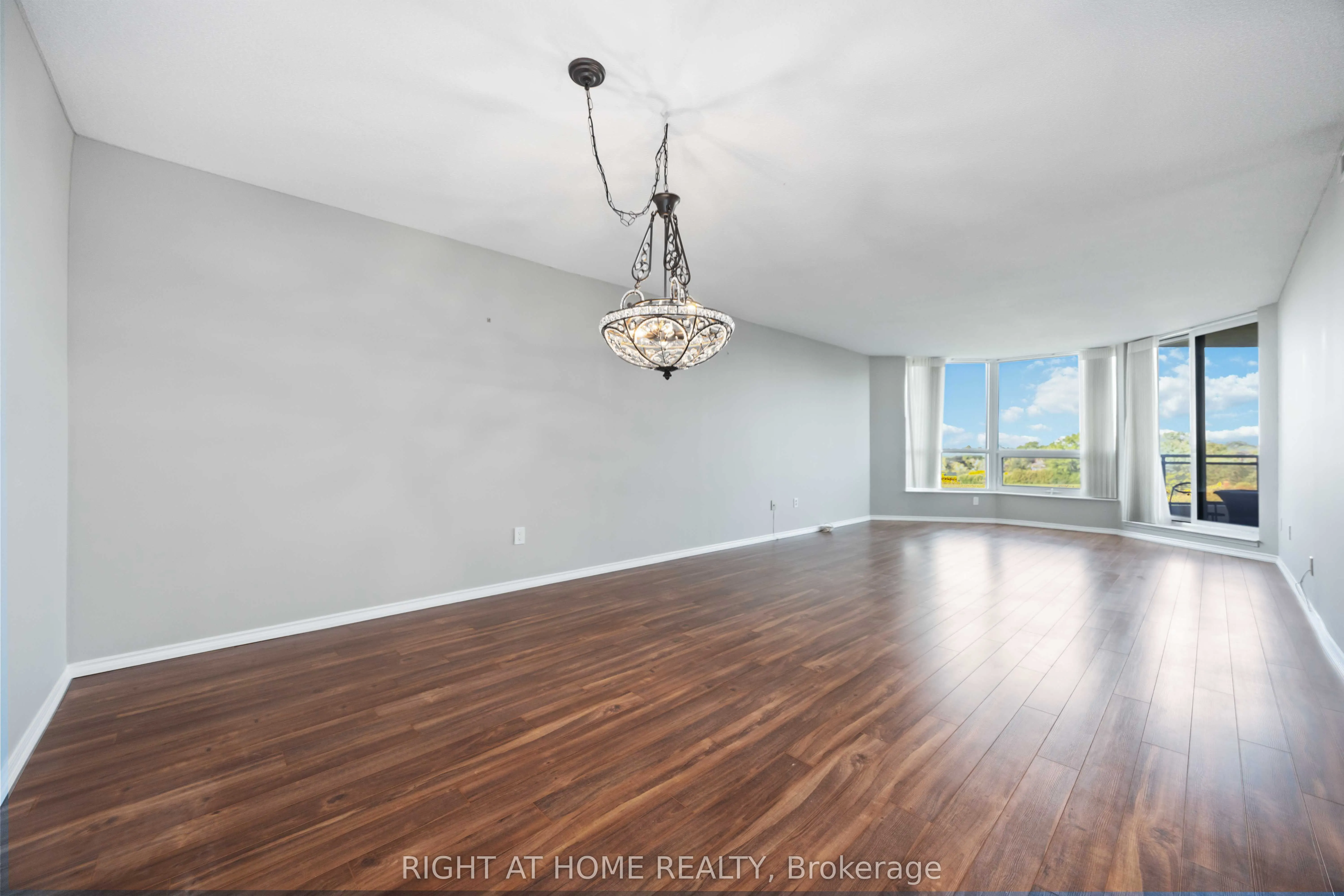 700 Wilson Road N, #506