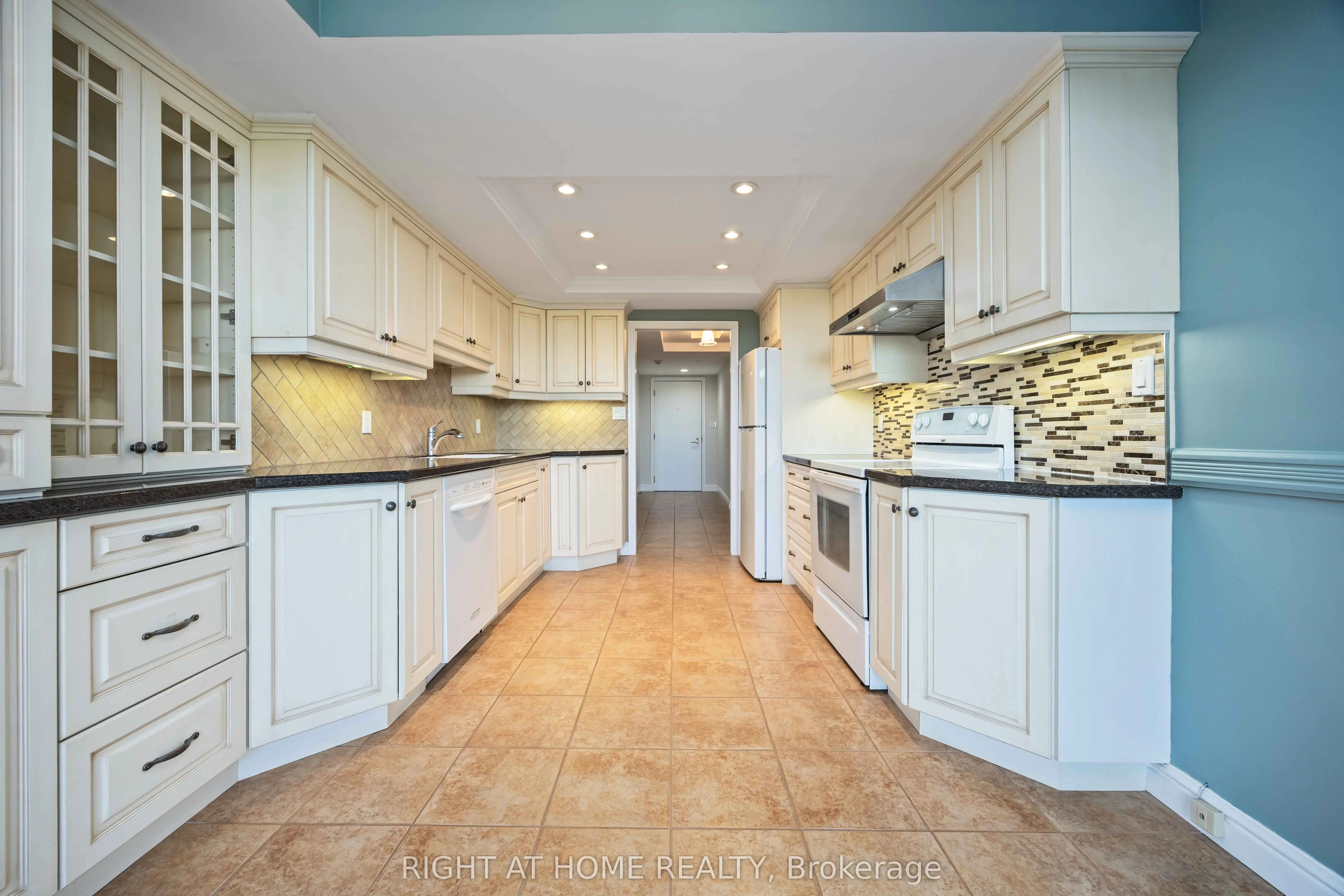 700 Wilson Road N, #506