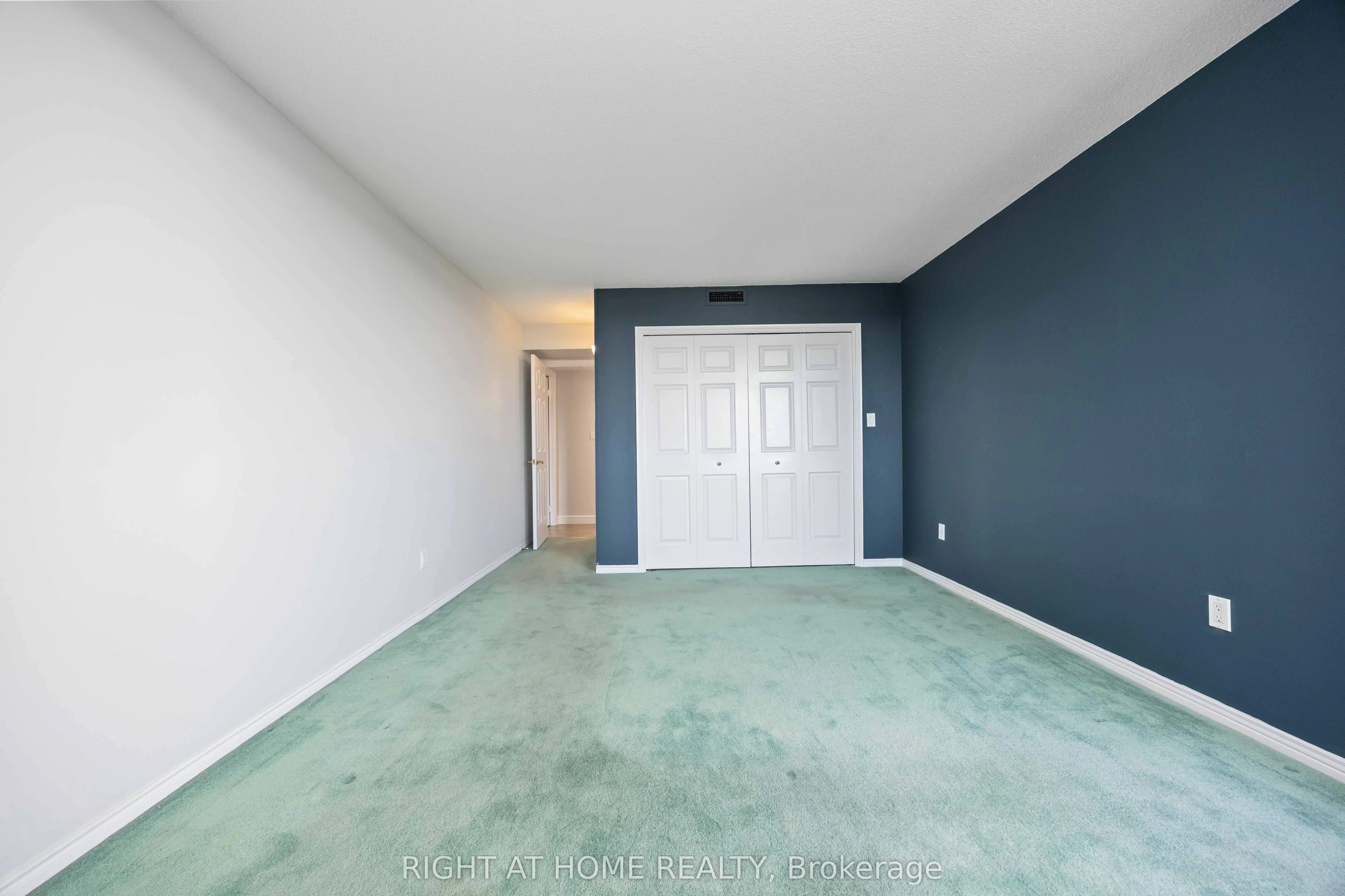 700 Wilson Road N, #506