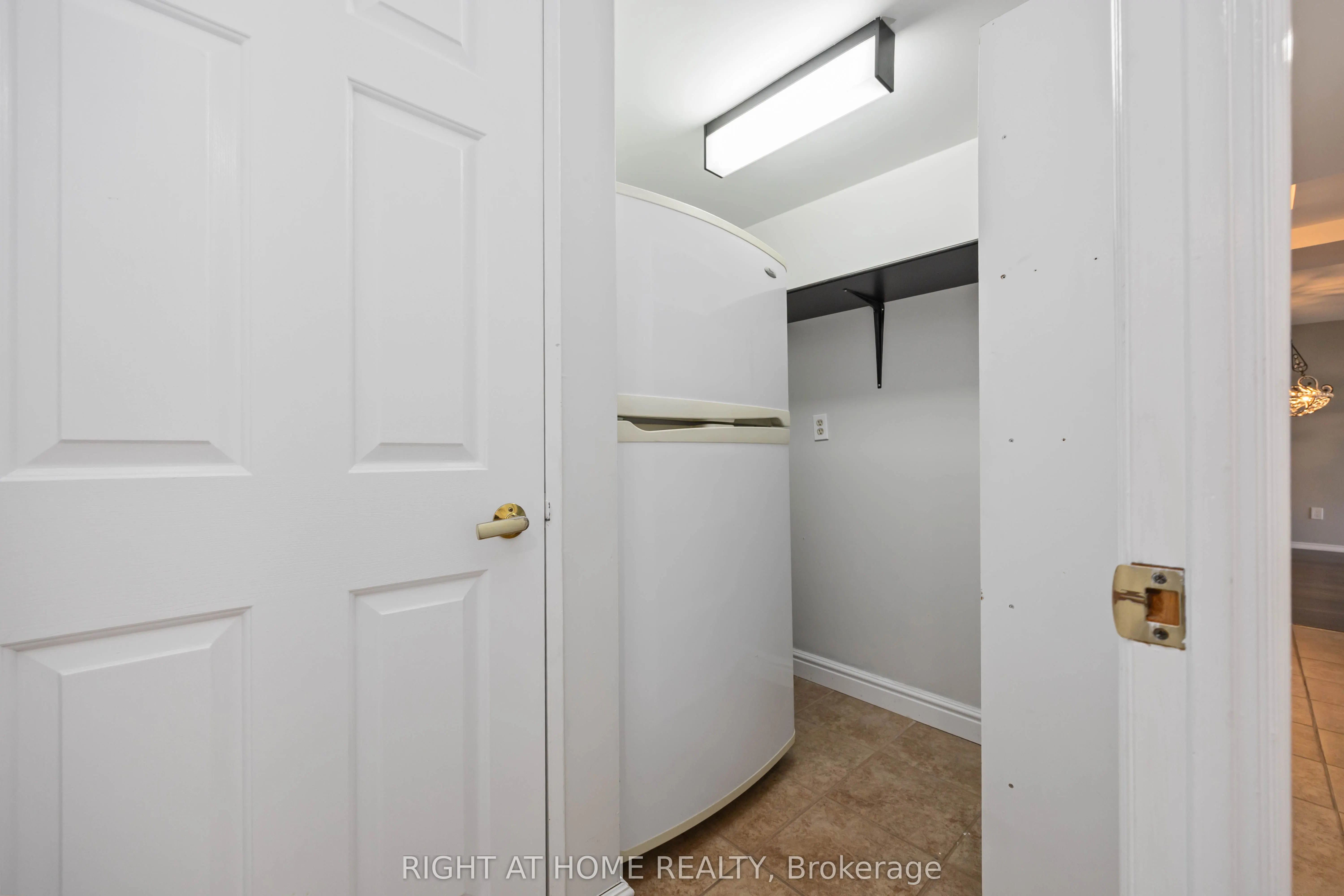 700 Wilson Road N, #506