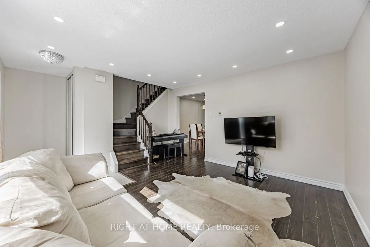 1230 Radom Street N, #18