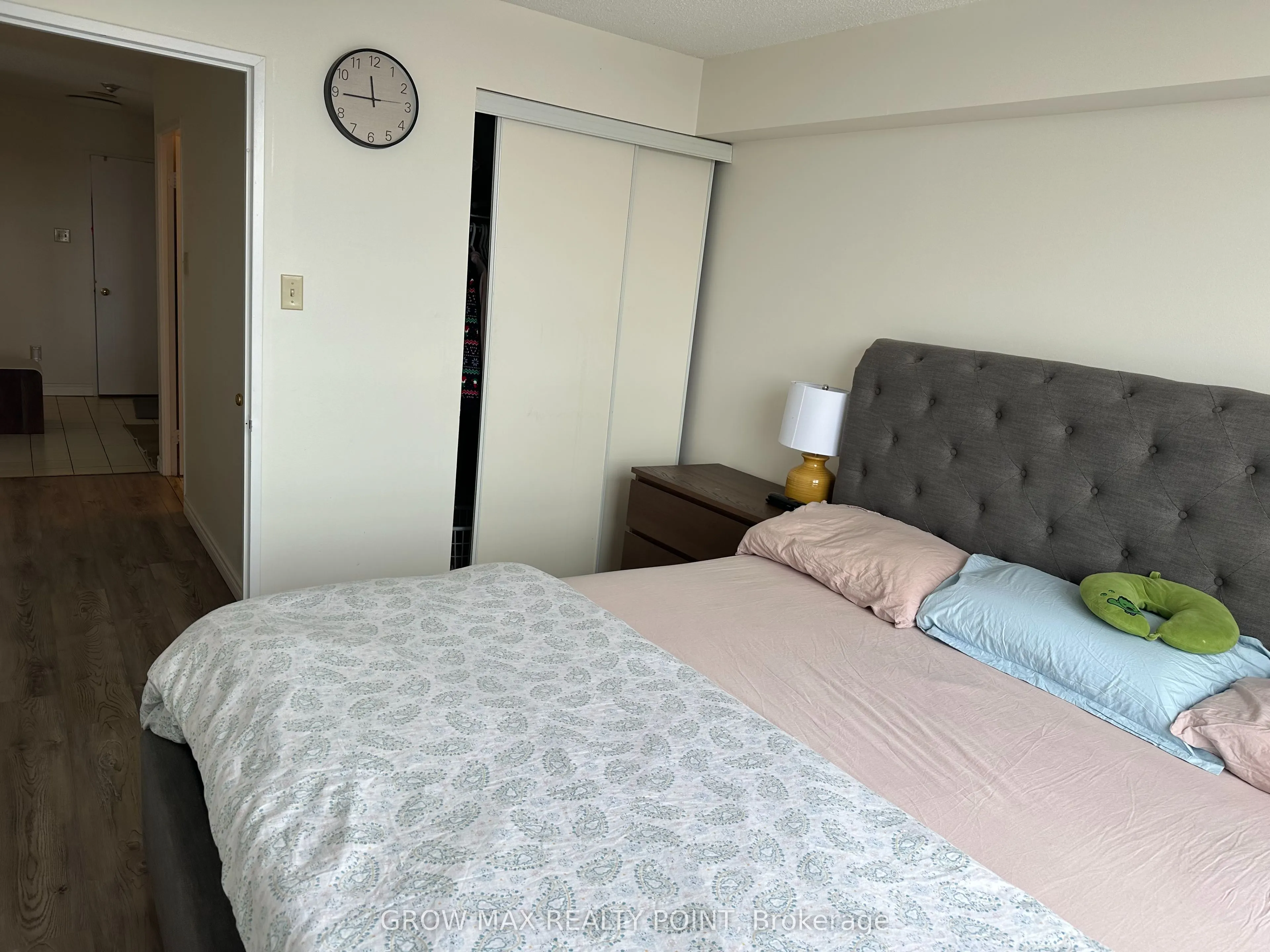 410 Mclevin Avenue, #602